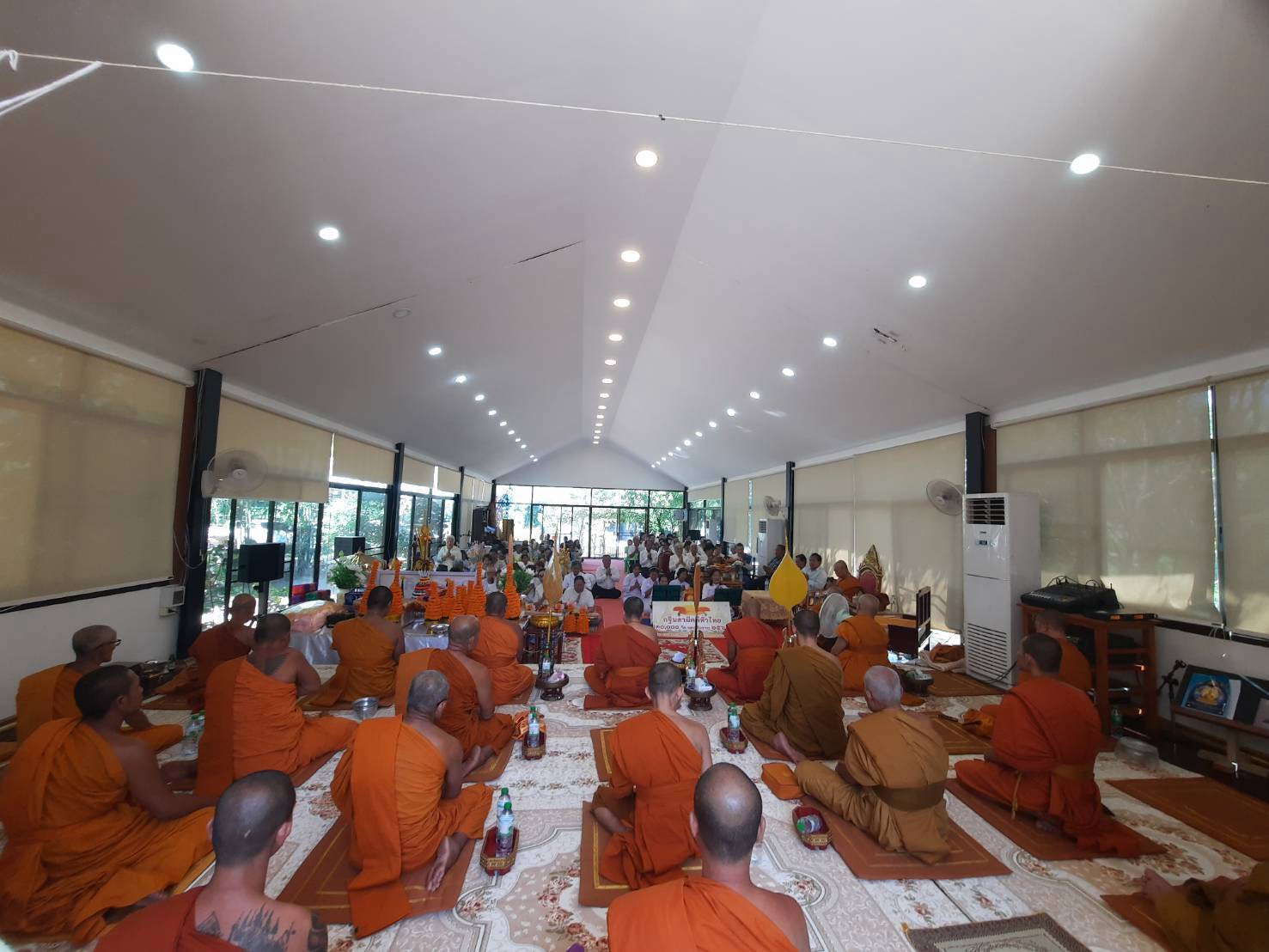 ภาพร่วมพิธีกรรมวัดเมตตาธรรมอนาลโย