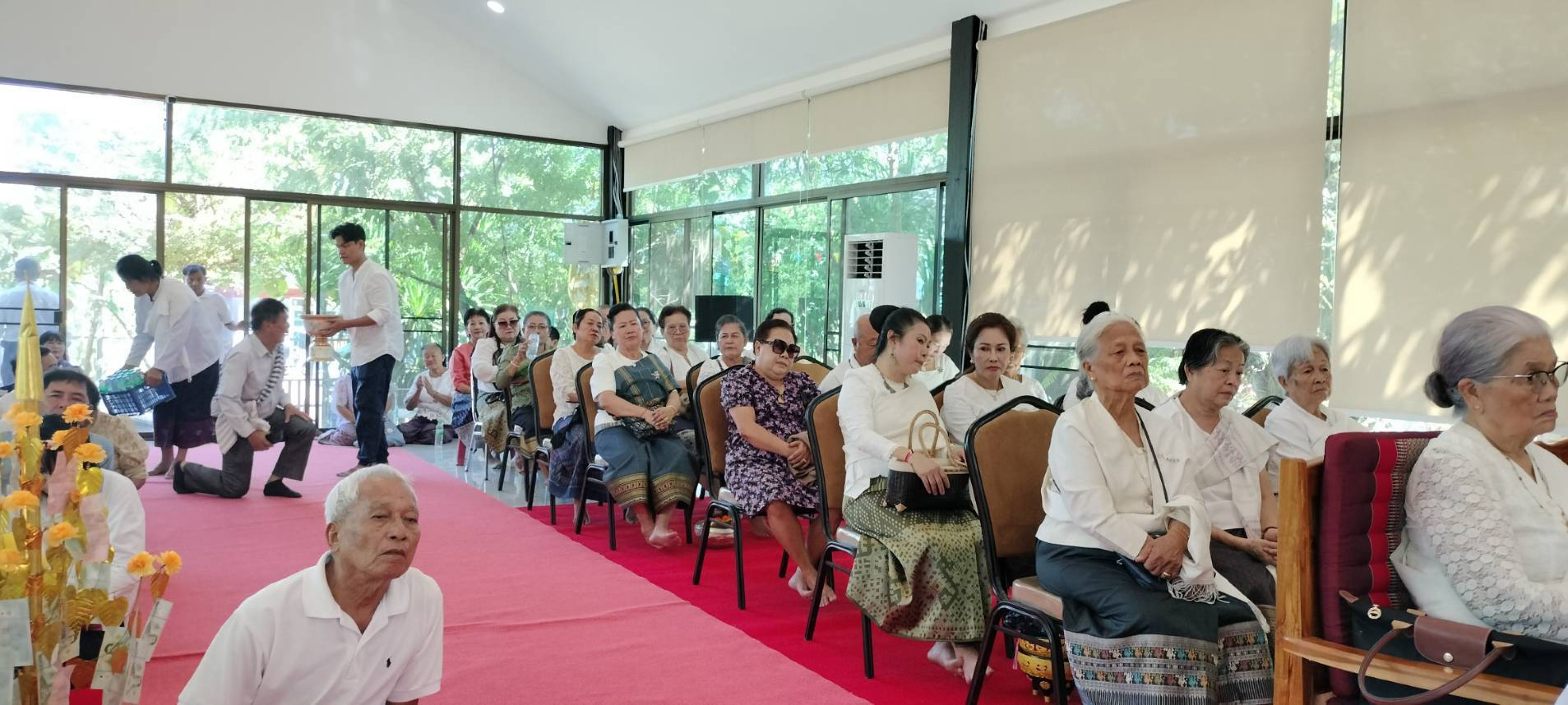 ภาพร่วมพิธีกรรมวัดเมตตาธรรมอนาลโย