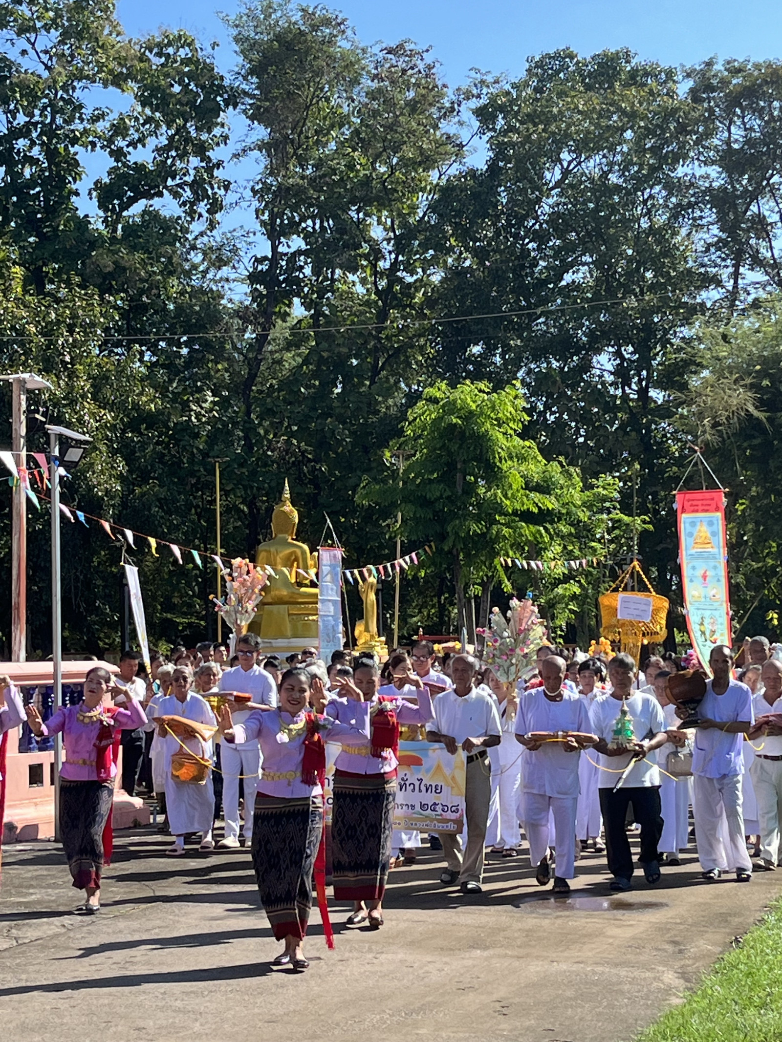 ภาพร่วมพิธีกรรมวัดศิริสุขาภิบาล