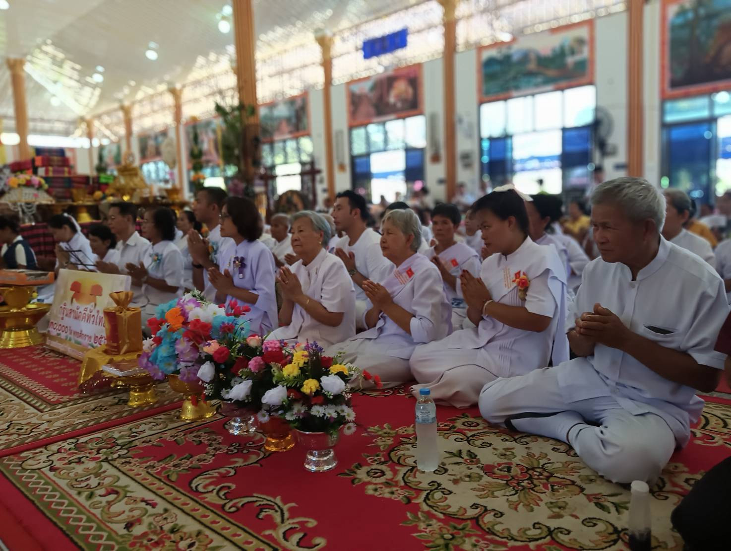 ภาพร่วมพิธีกรรมวัดทุ่งสว่างปะโค