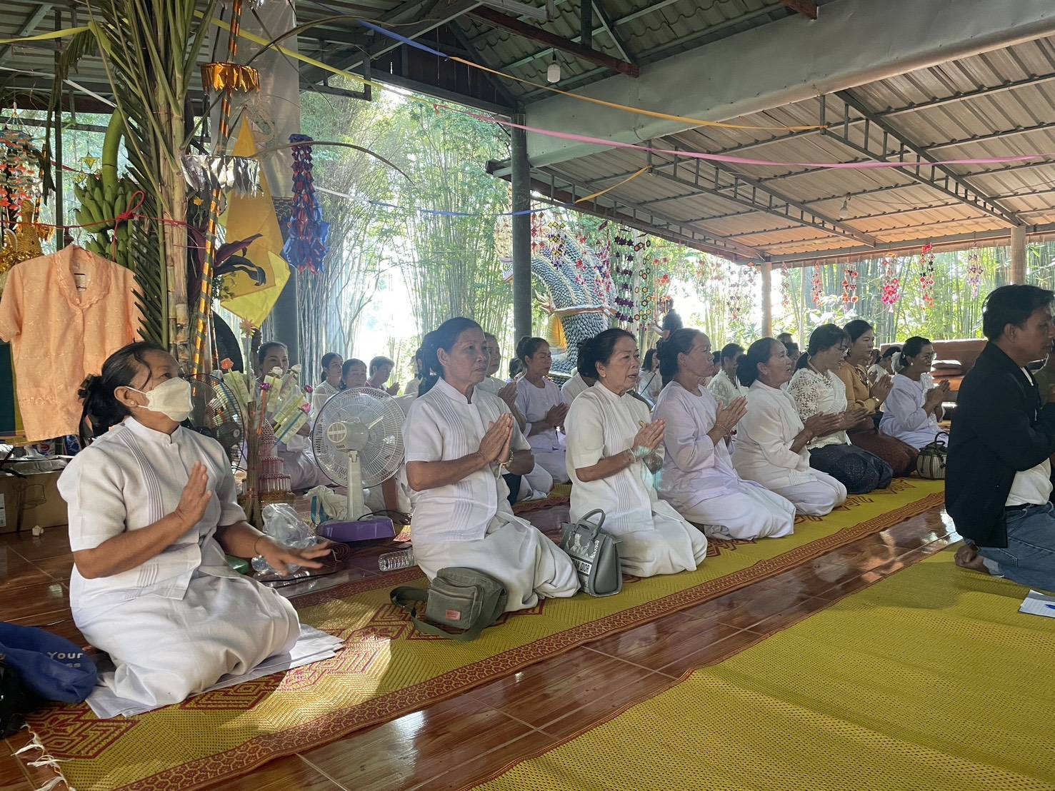 ภาพร่วมพิธีกรรมวัดเวฬุวันบรรพต