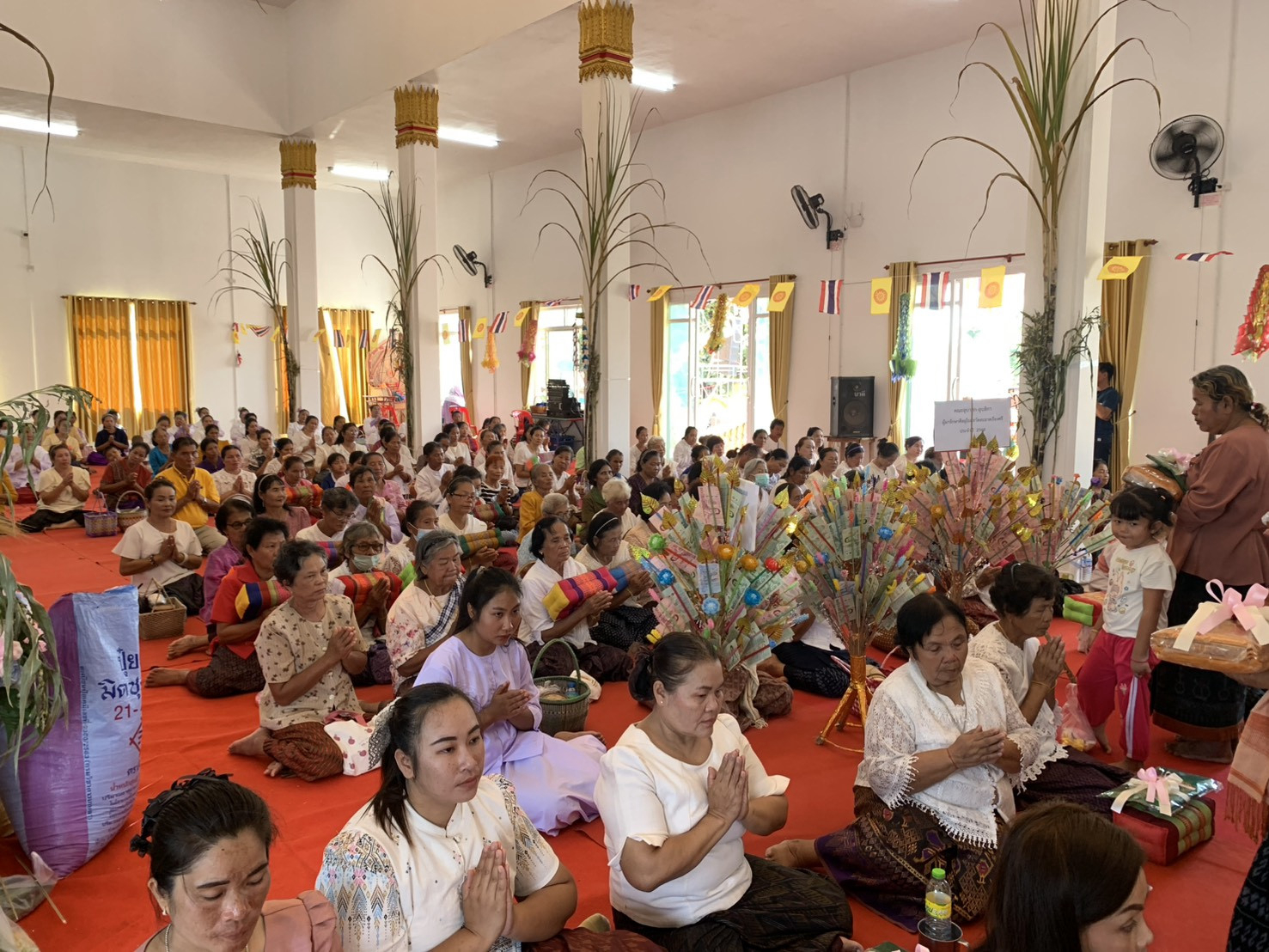 ภาพร่วมพิธีกรรมวัดสะอาดเรืองศรี
