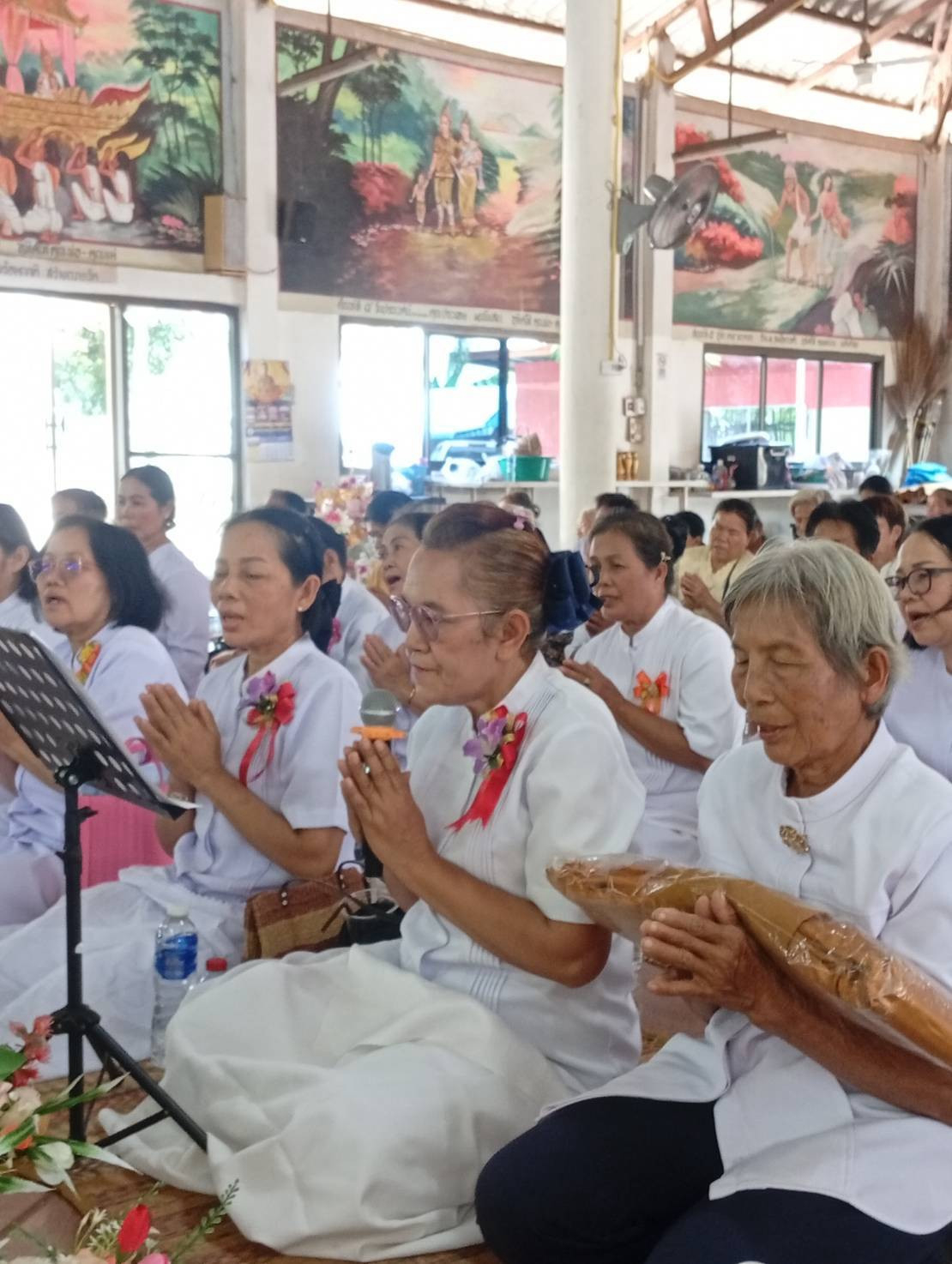 ภาพกล่าวคำถวายกฐินวัดทุ่งสว่าง