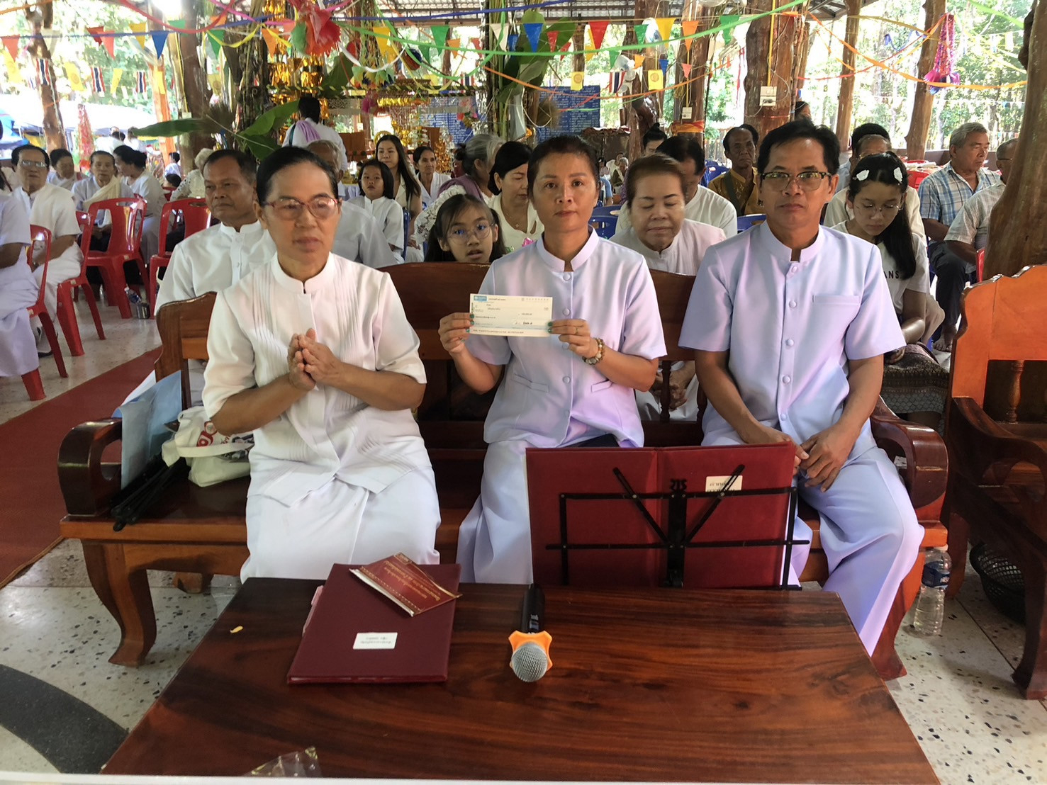 ภาพร่วมพิธีกรรมวัดป่าโพธาชัย