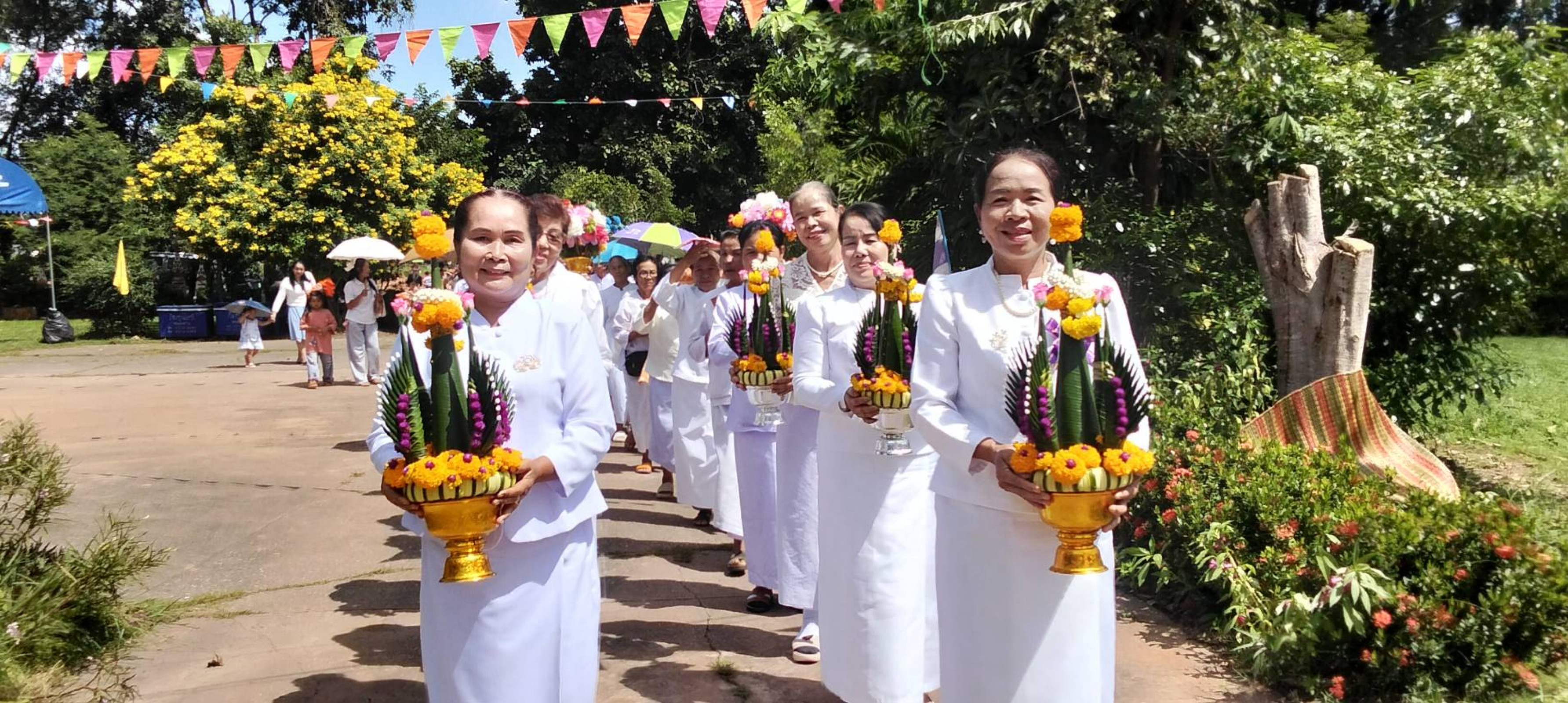 ภาพร่วมพิธีกรรมวัดจันทราราม