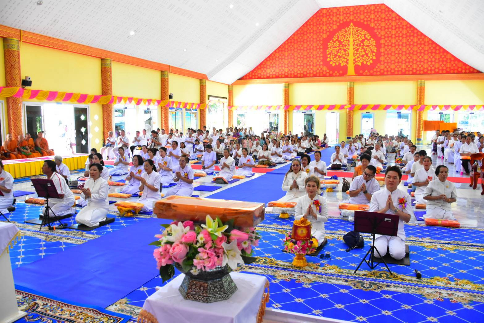 ภาพร่วมพิธีกรรมวัดปทุมเขตวนาราม