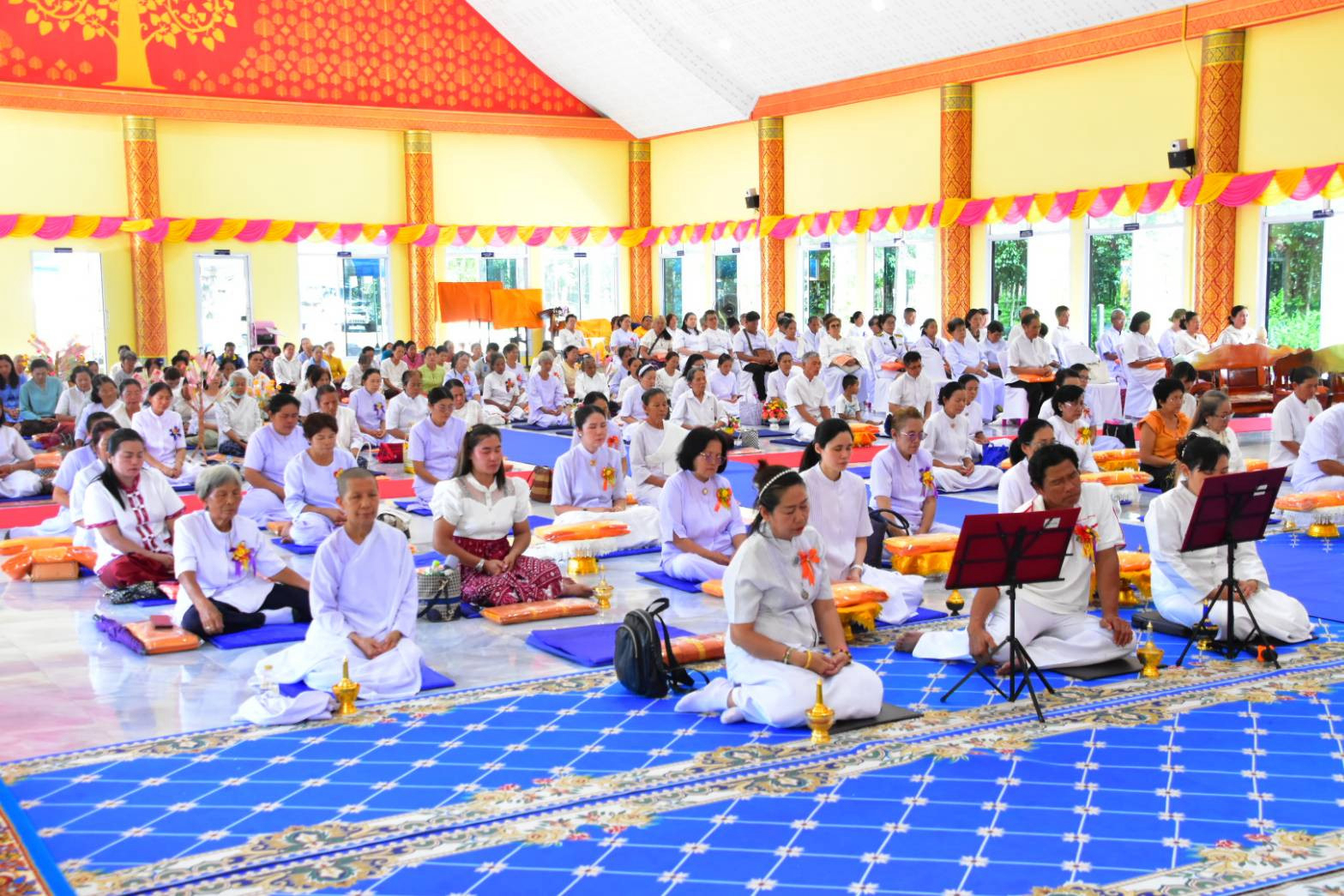 ภาพร่วมพิธีกรรมวัดปทุมเขตวนาราม