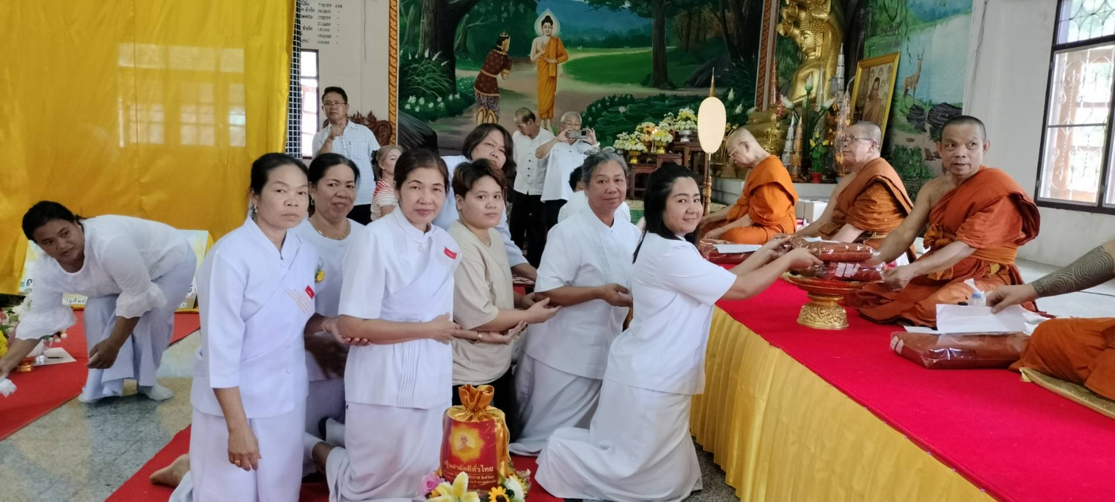 ภาพร่วมพิธีกรรมวัดโพธิ์ชัยศรี (หลวงพ่อนาค)