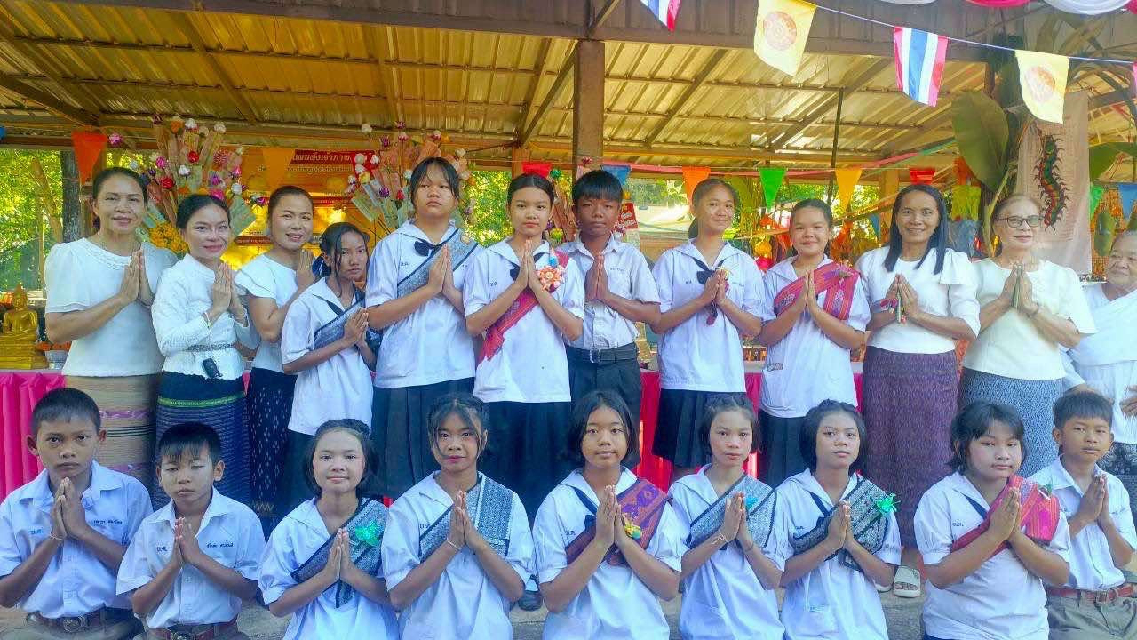 ภาพร่วมพิธีกรรมวัดสมสะอาด