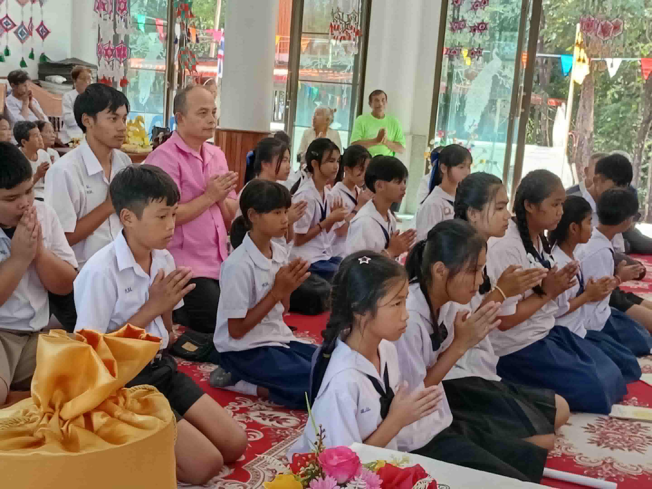 ภาพร่วมพิธีกรรมวัดป่าพอก