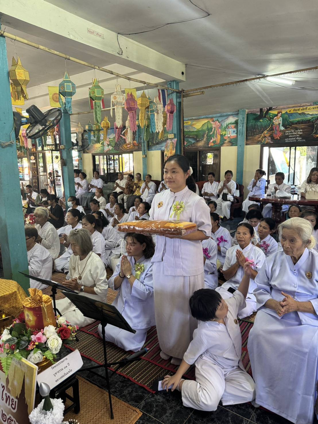 ภาพร่วมพิธีกรรมวัดโคกสง่าสามัคคีธรรม