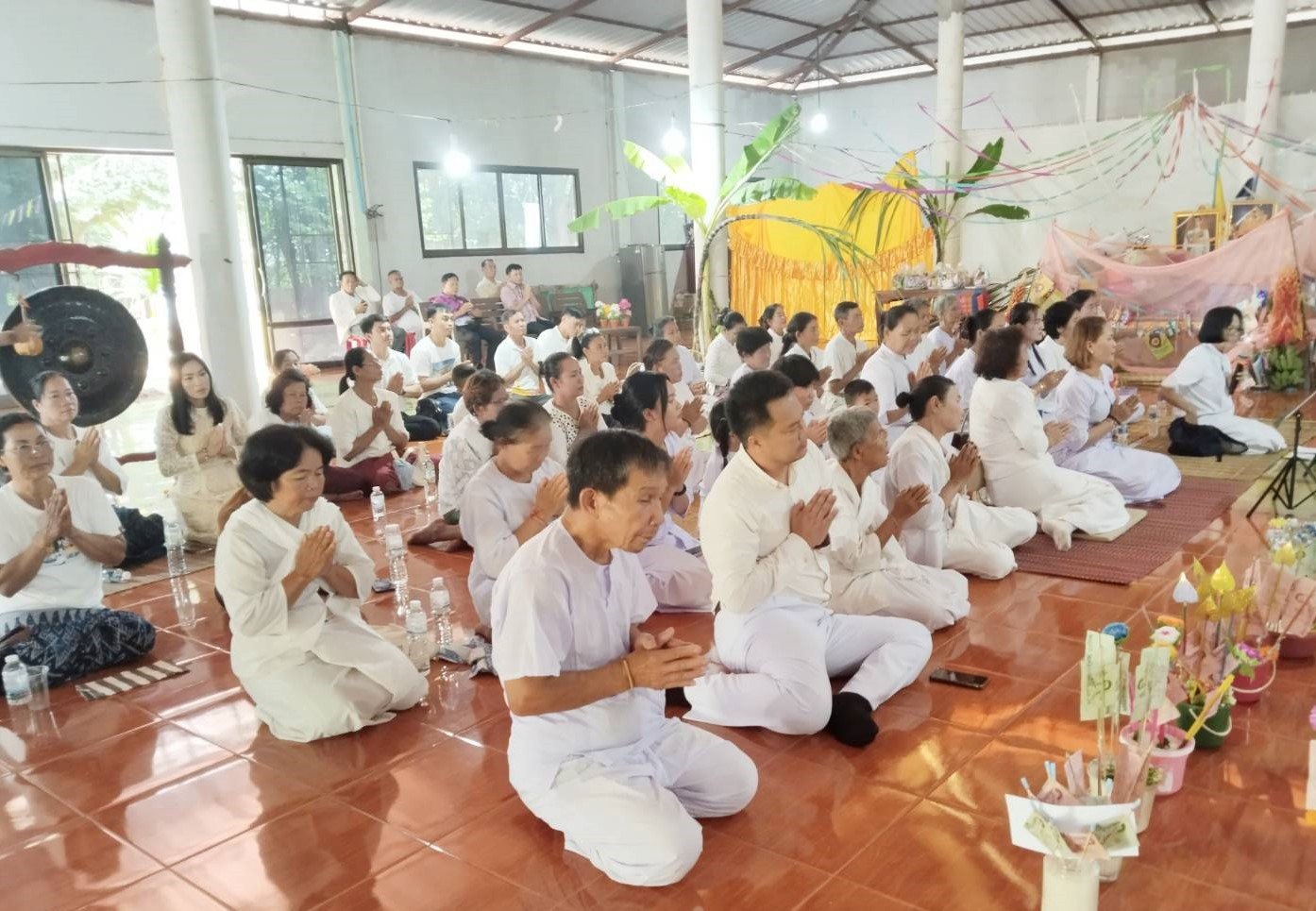 ภาพร่วมพิธีกรรมวัดป่าขันธ์ทอง