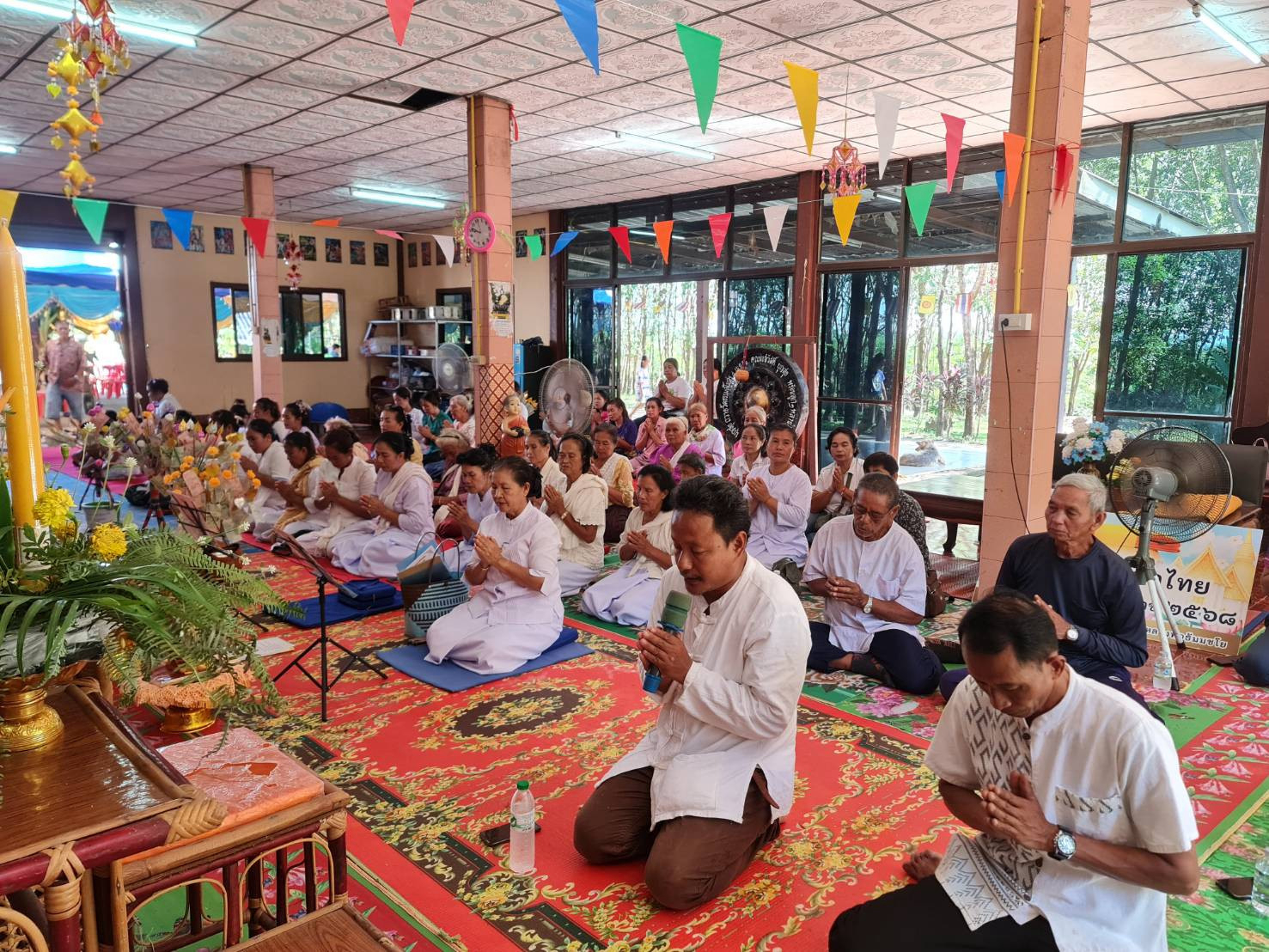 ภาพร่วมพิธีกรรมวัดธรรมสโมสร