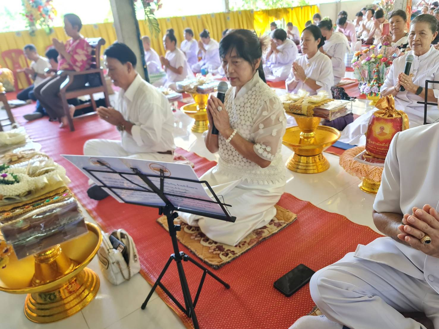 ภาพร่วมพิธีกรรมสำนักสงฆ์คำมูลสันติธรรม