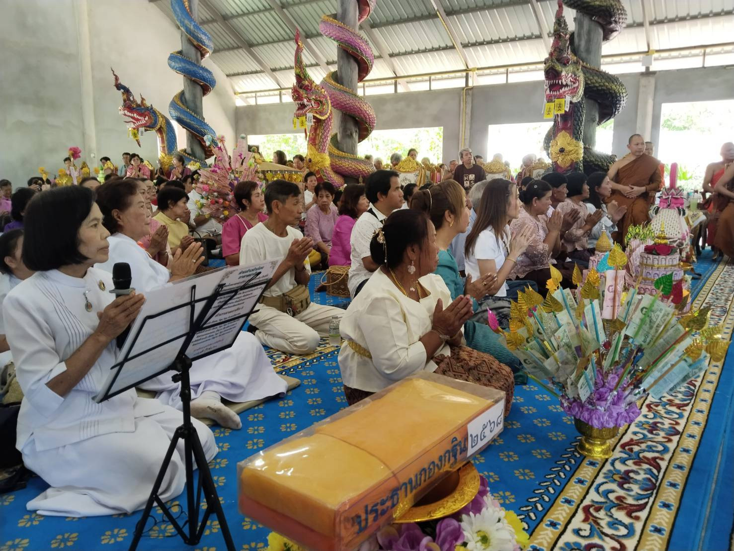 ภาพร่วมพิธีกรรมวัดป่าสุมังคโล