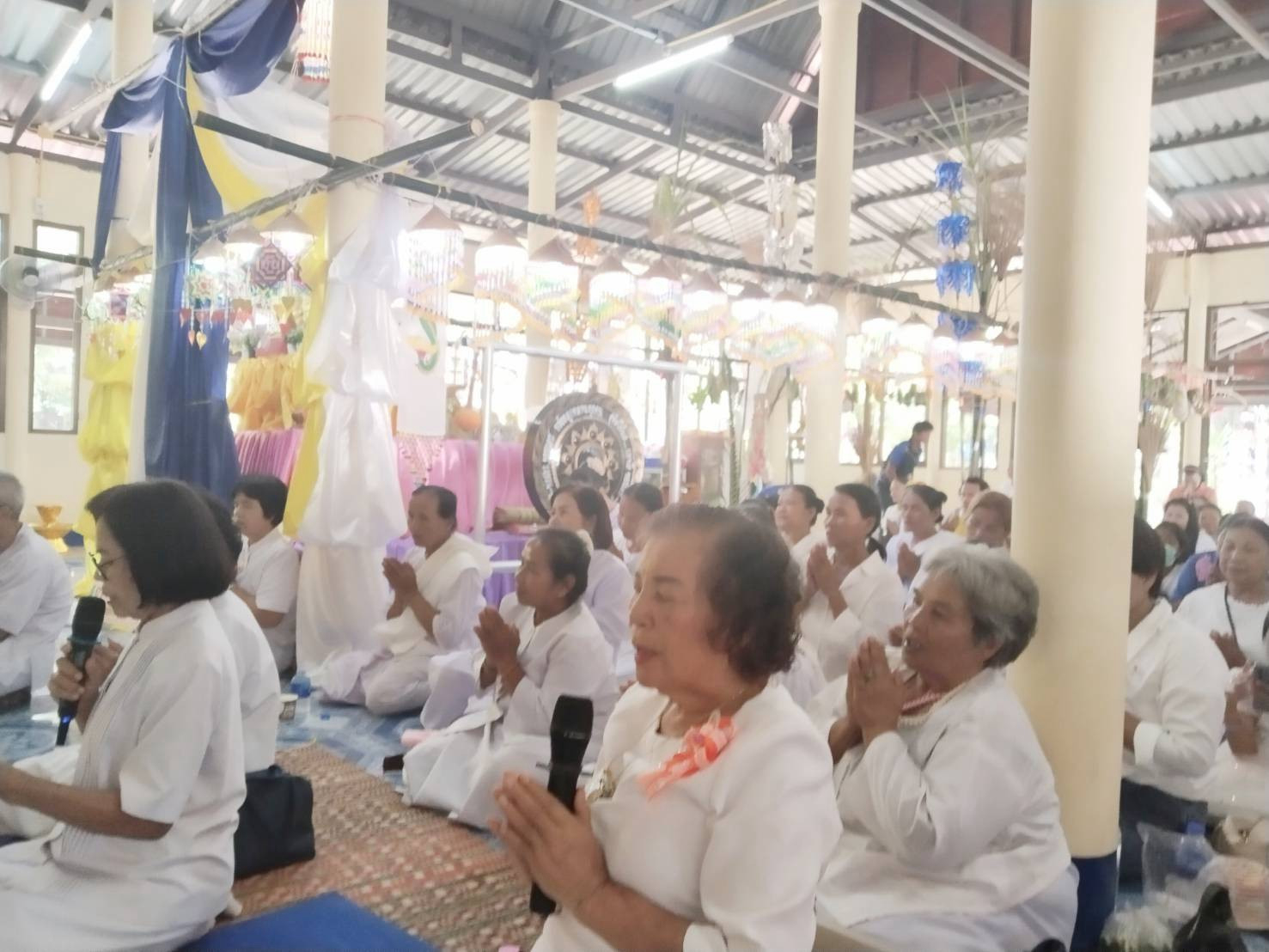 ภาพร่วมพิธีกรรมวัดป่าท่าเรือ