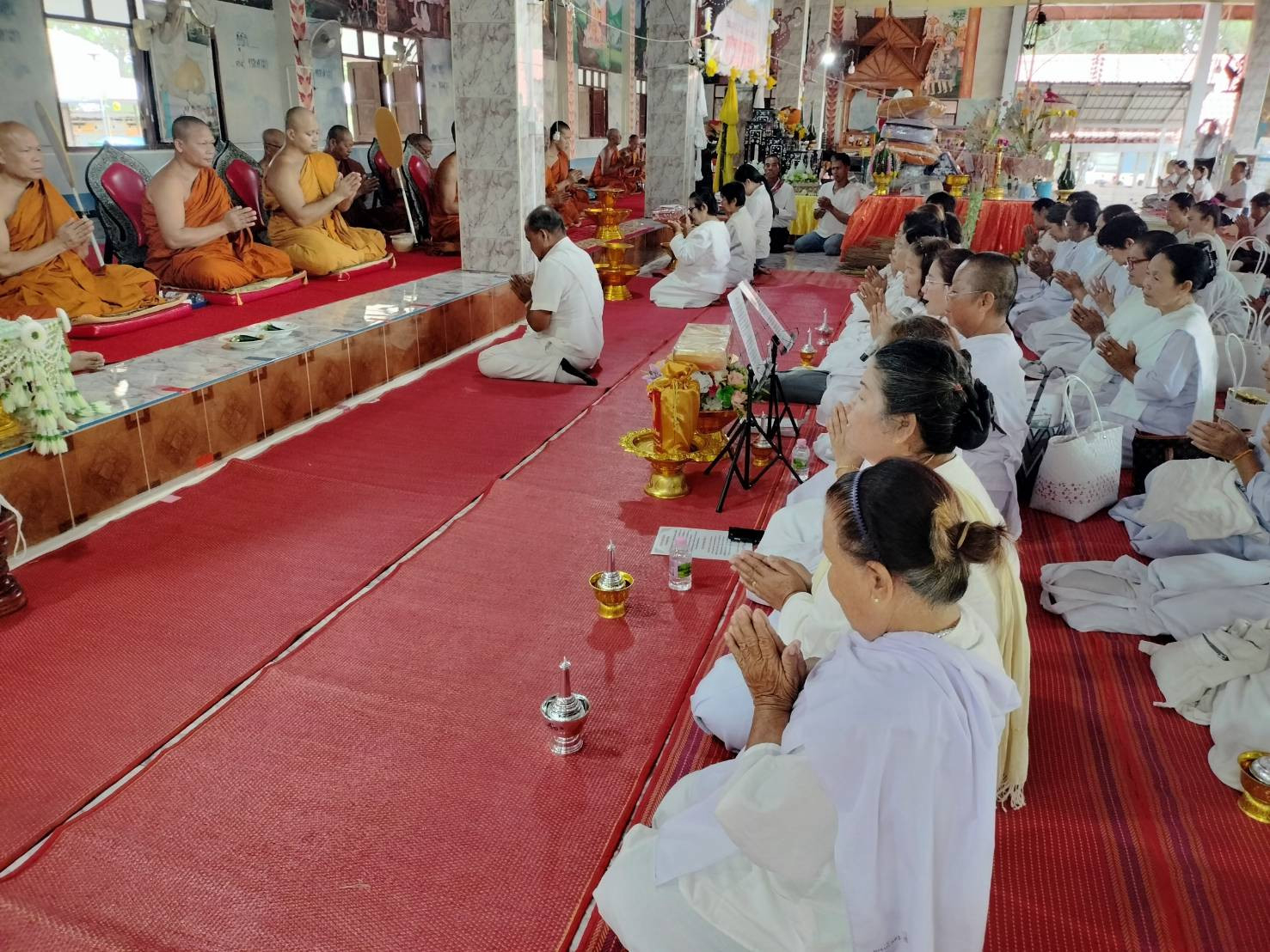 ภาพร่วมพิธีกรรมวัดศรีบุญเรือง
