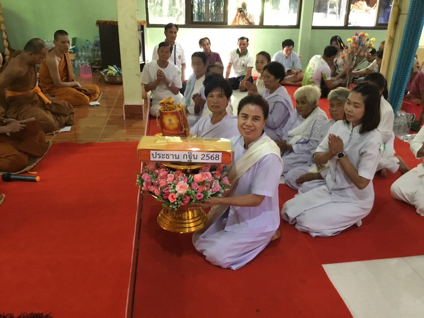 ภาพร่วมพิธีกรรมวัดป่าธรรมคุณ