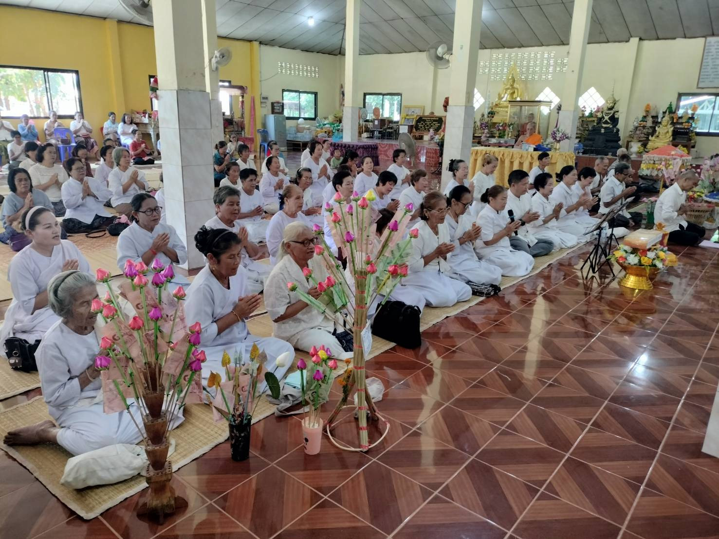 ภาพร่วมพิธีกรรมวัดจันทราราษฎร์