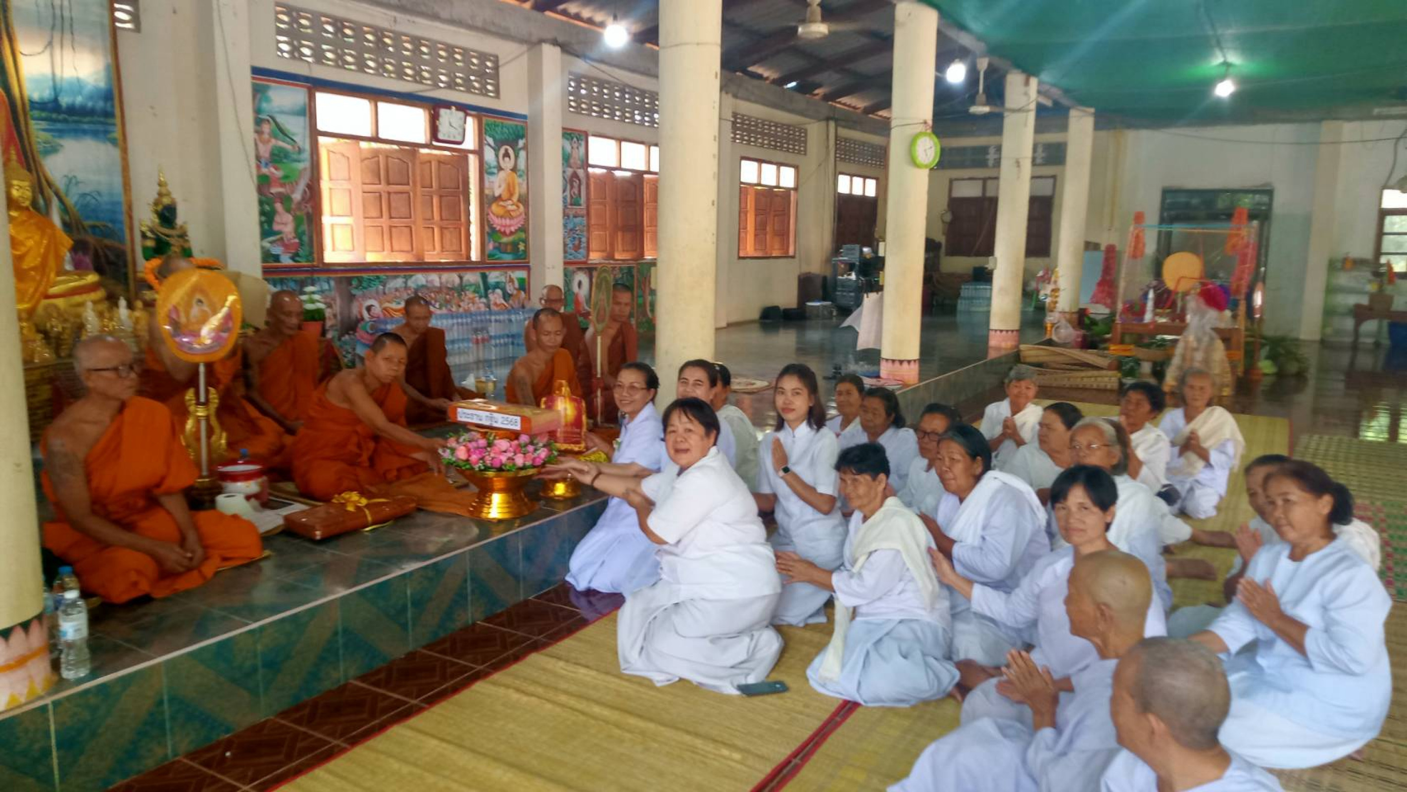 ภาพร่วมพิธีกรรมวัดธรรมมงคล