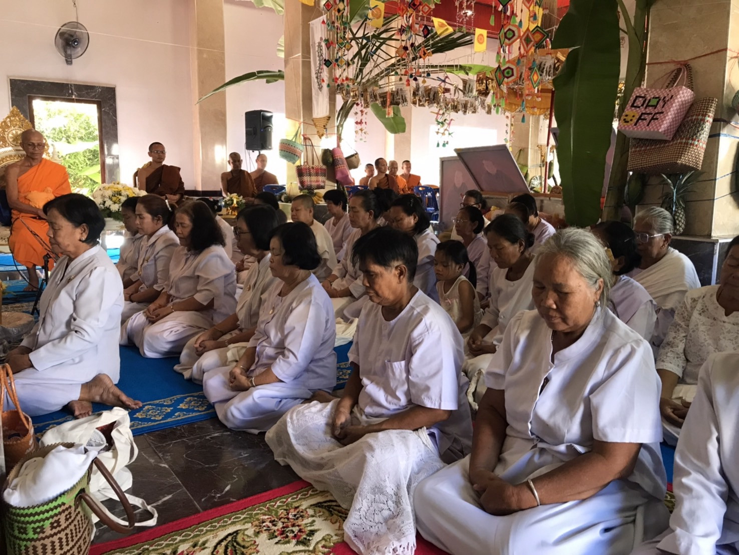 ภาพร่วมพิธีกรรมสำนักสงฆ์อุดมวงศ์วนาราม