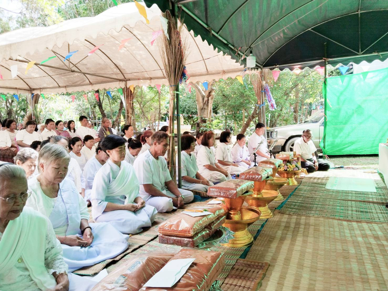 ภาพร่วมพิธีกรรมวัดโพธาราม