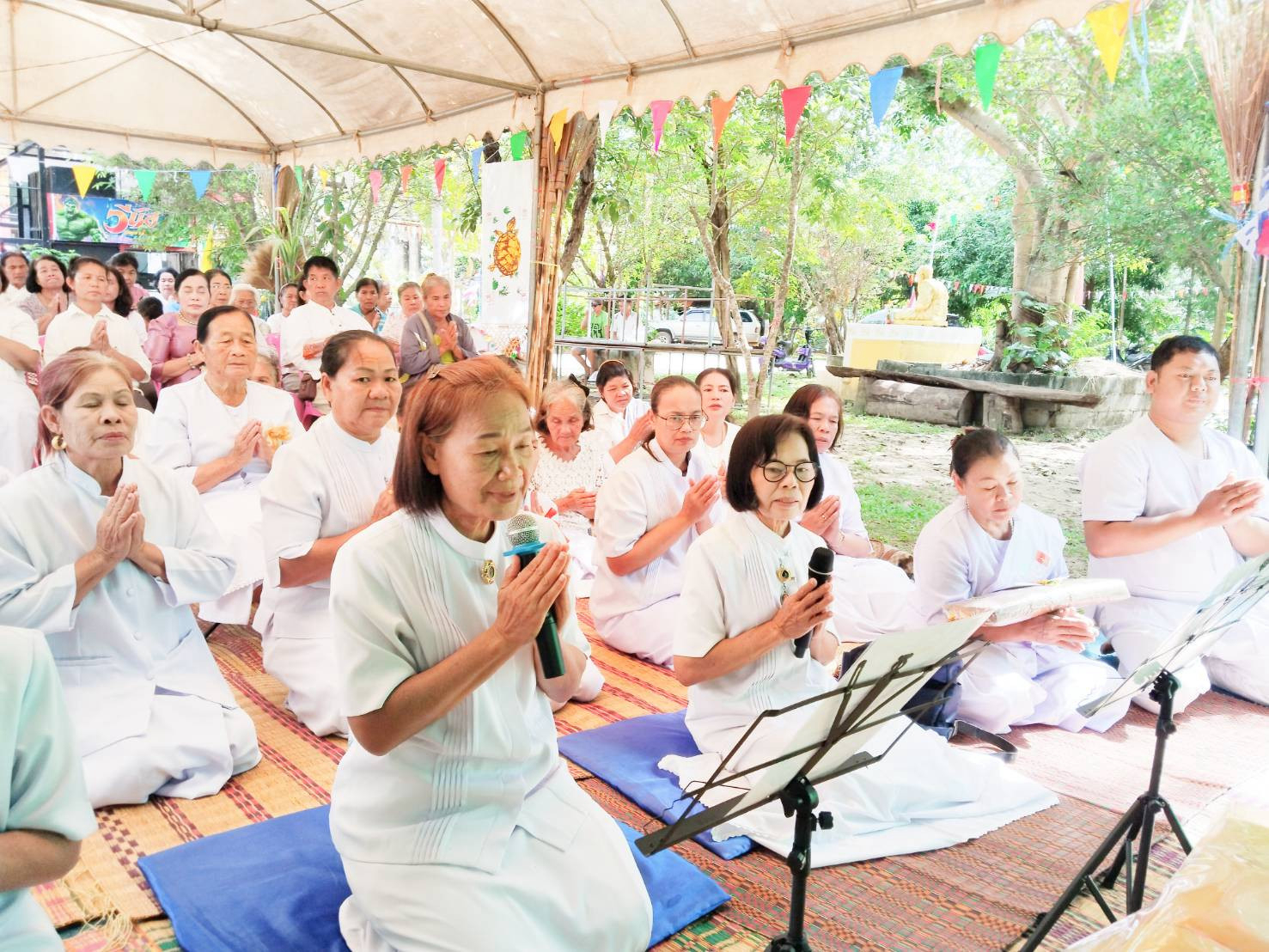 ภาพร่วมพิธีกรรมวัดโพธาราม