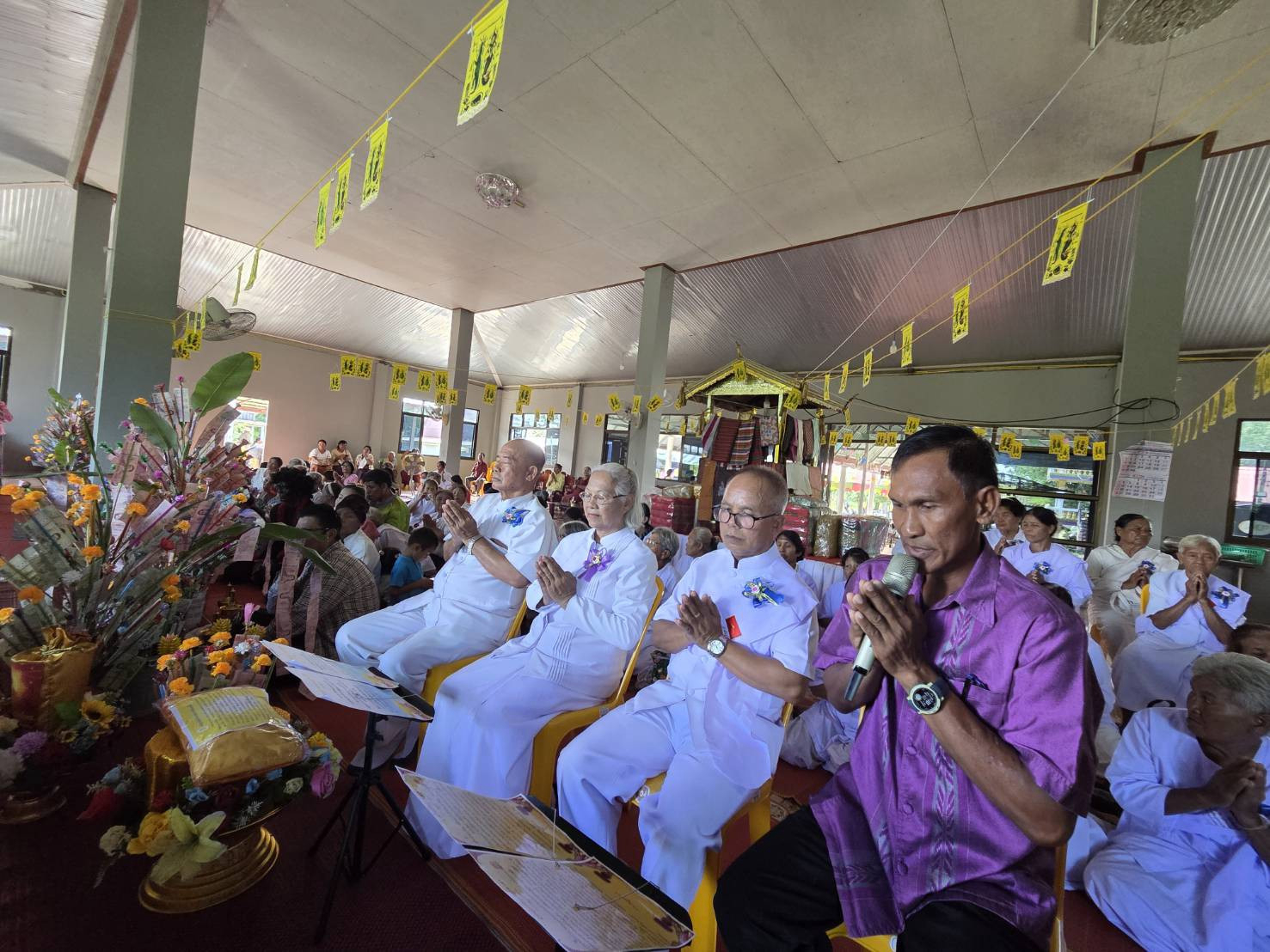 ภาพกล่าวคำถวายกฐินวัดบ้านหนองกับ