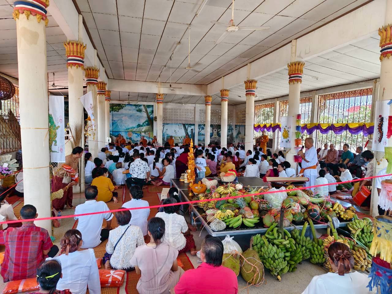 ภาพร่วมพิธีกรรมวัดจันทอุทัย