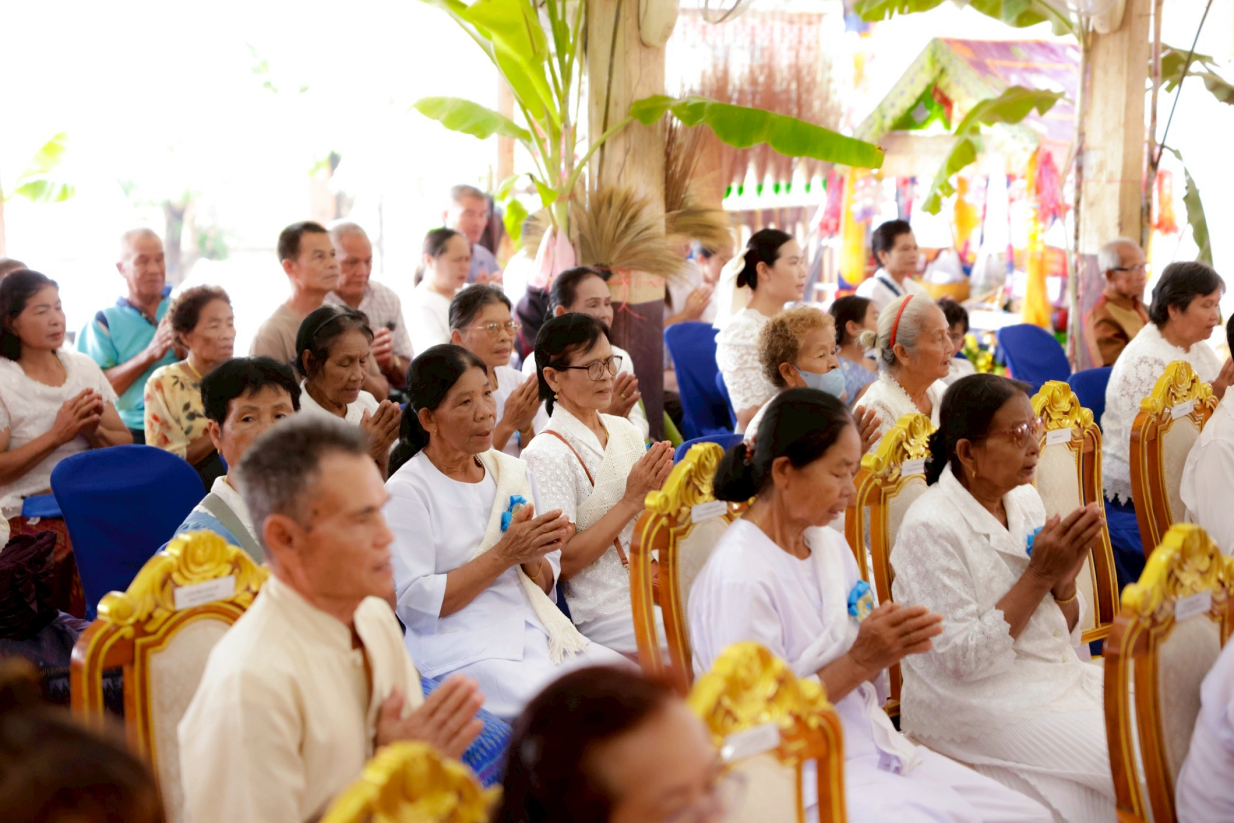 ภาพร่วมพิธีกรรมวัดบ้านหนองคูใหญ่