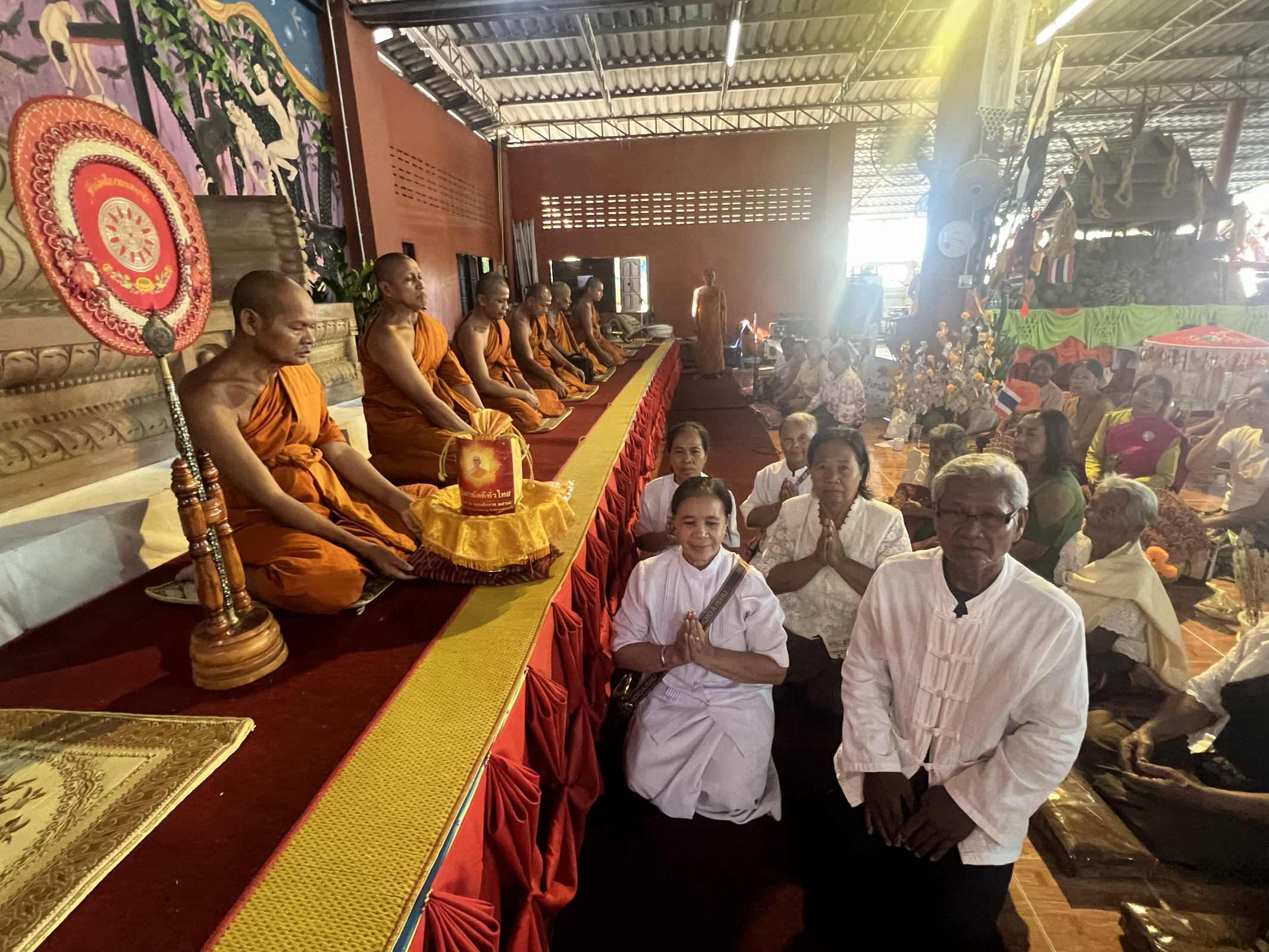 ภาพร่วมพิธีกรรมวัดศรีสุวรรณราช