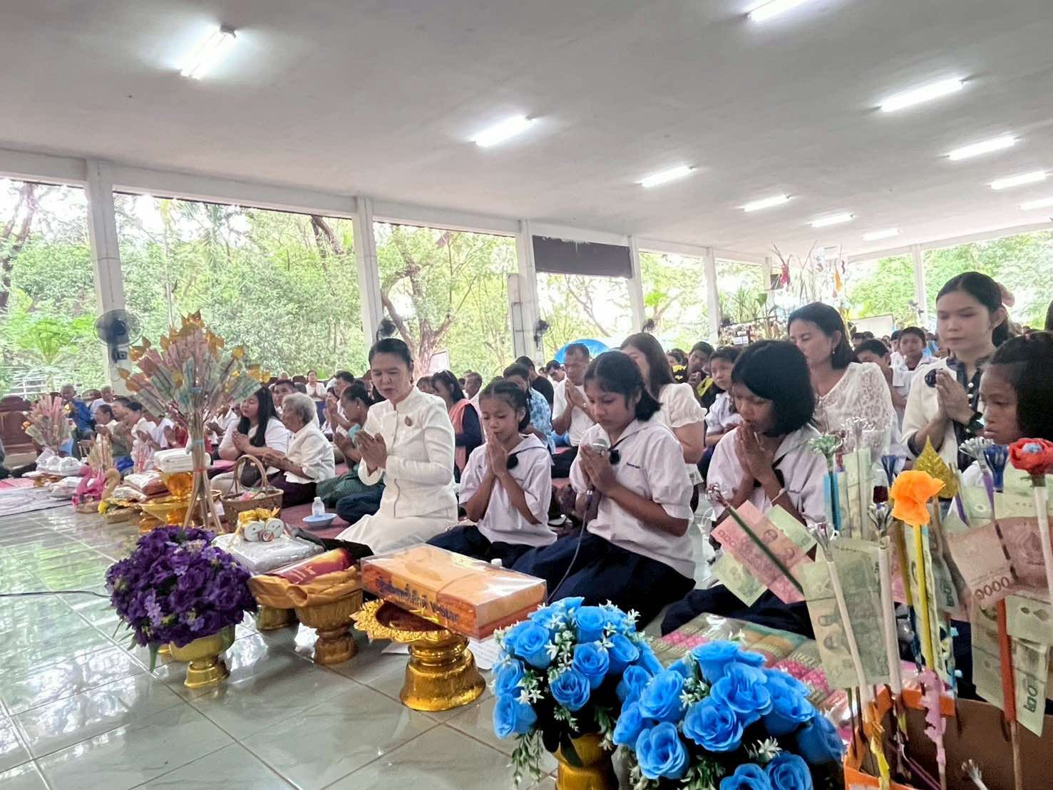 ภาพร่วมพิธีกรรมวัดกู่แก้ว