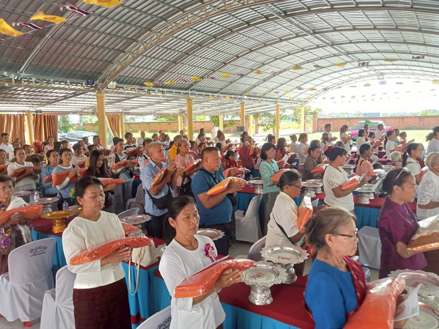 ภาพร่วมพิธีกรรมวัดกู่สนาม(กู่สุนทราราม)