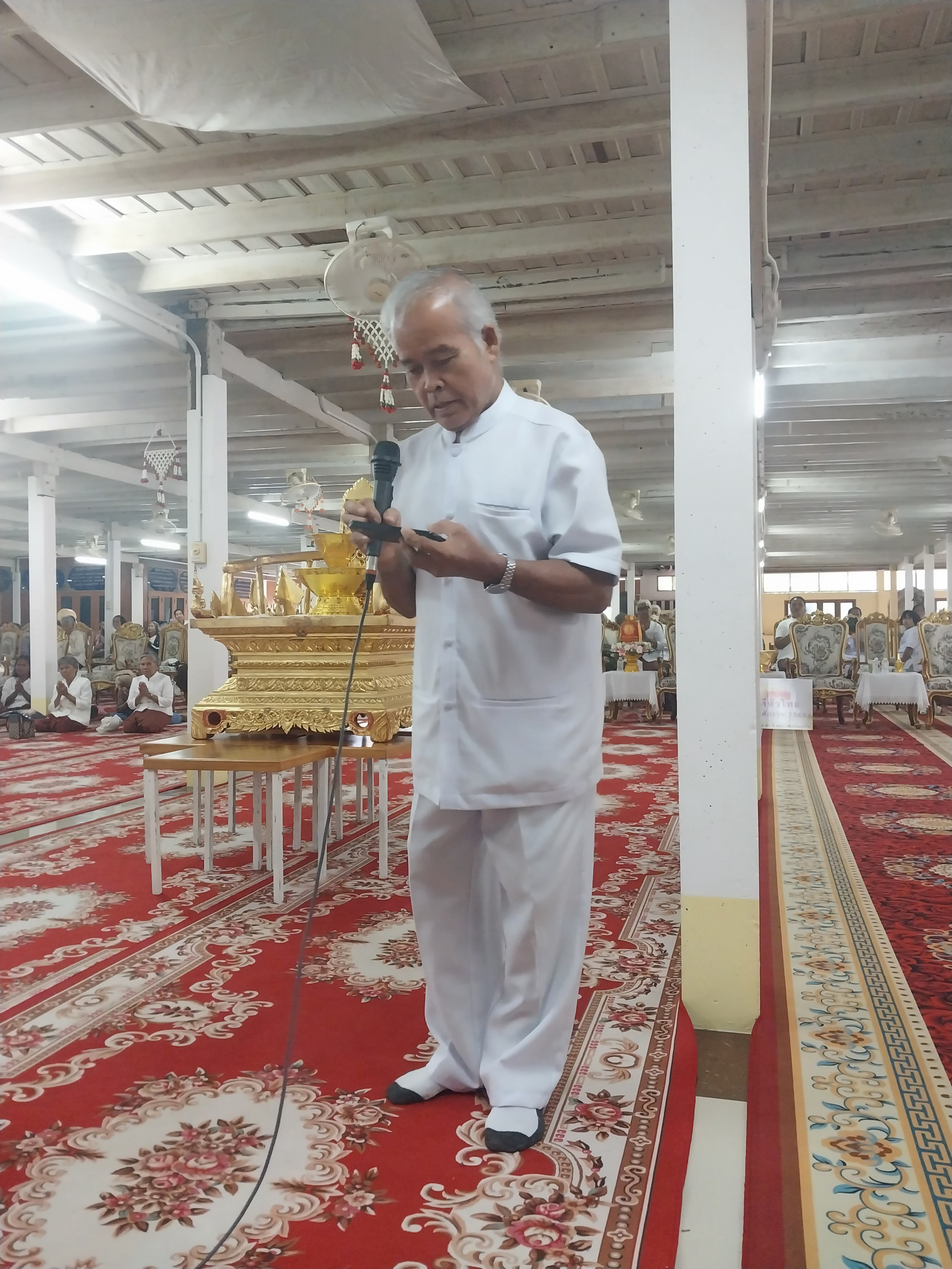 ภาพกล่าวคำถวายกฐินวัดนาบัว