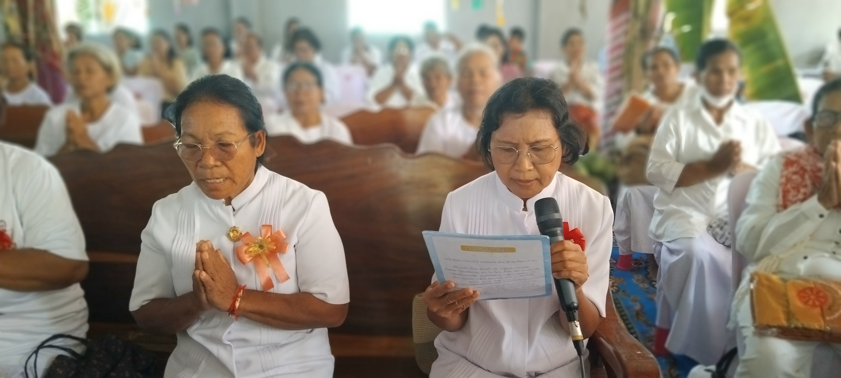 ภาพร่วมพิธีกรรมวัดตาลวก