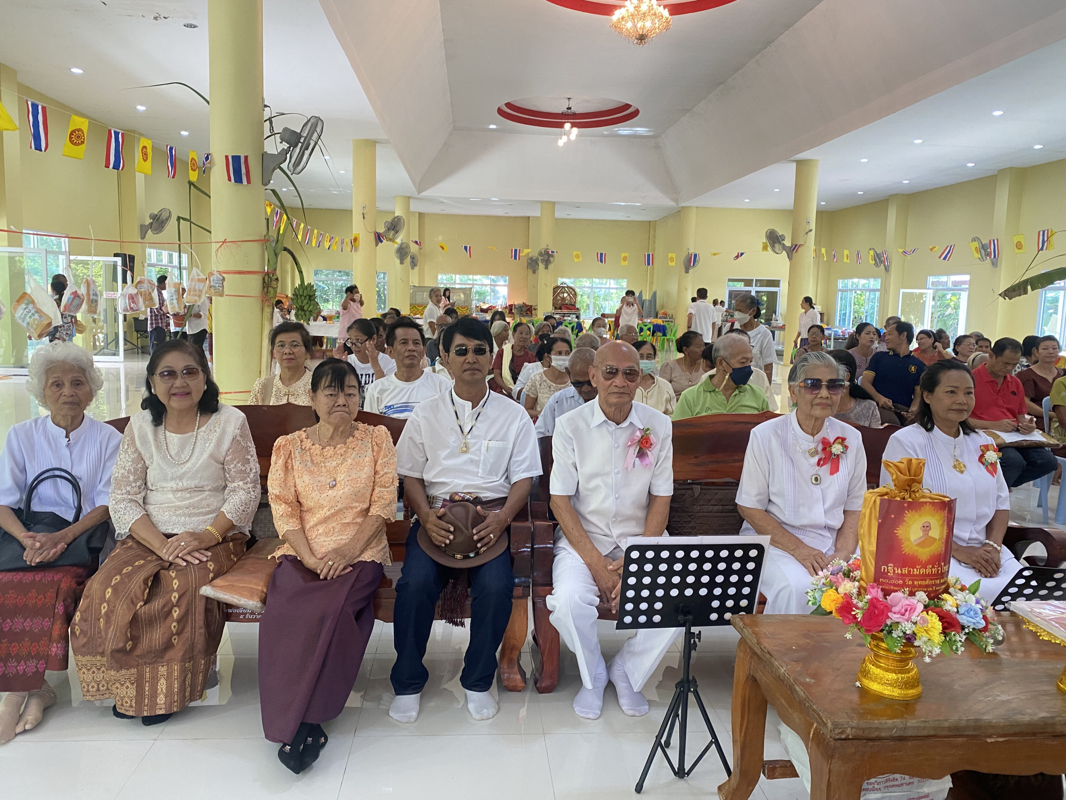 ภาพร่วมพิธีกรรมวัดโพธิญาณรังสี