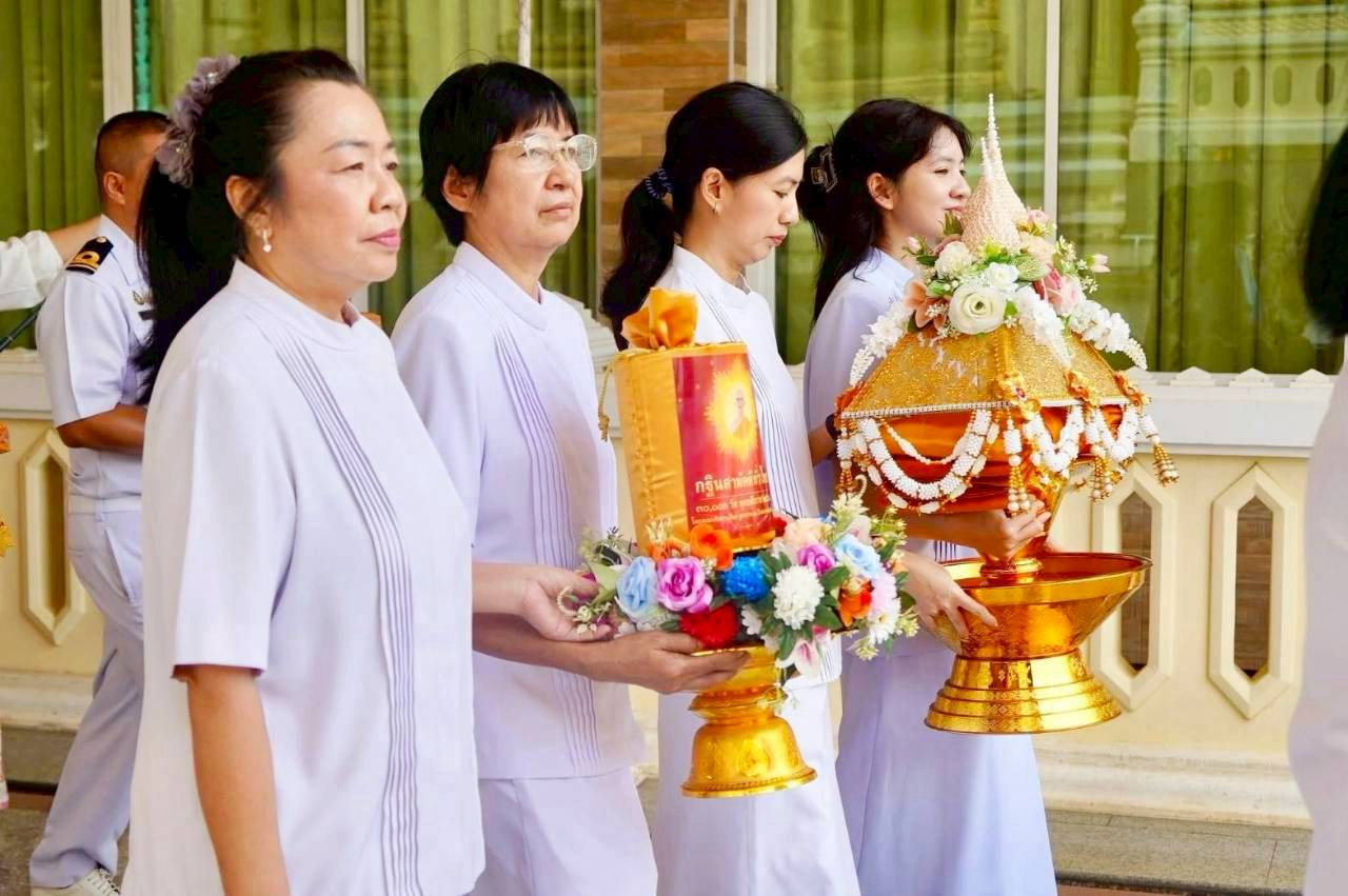 ภาพร่วมพิธีกรรมวัดช่องแสมสาร