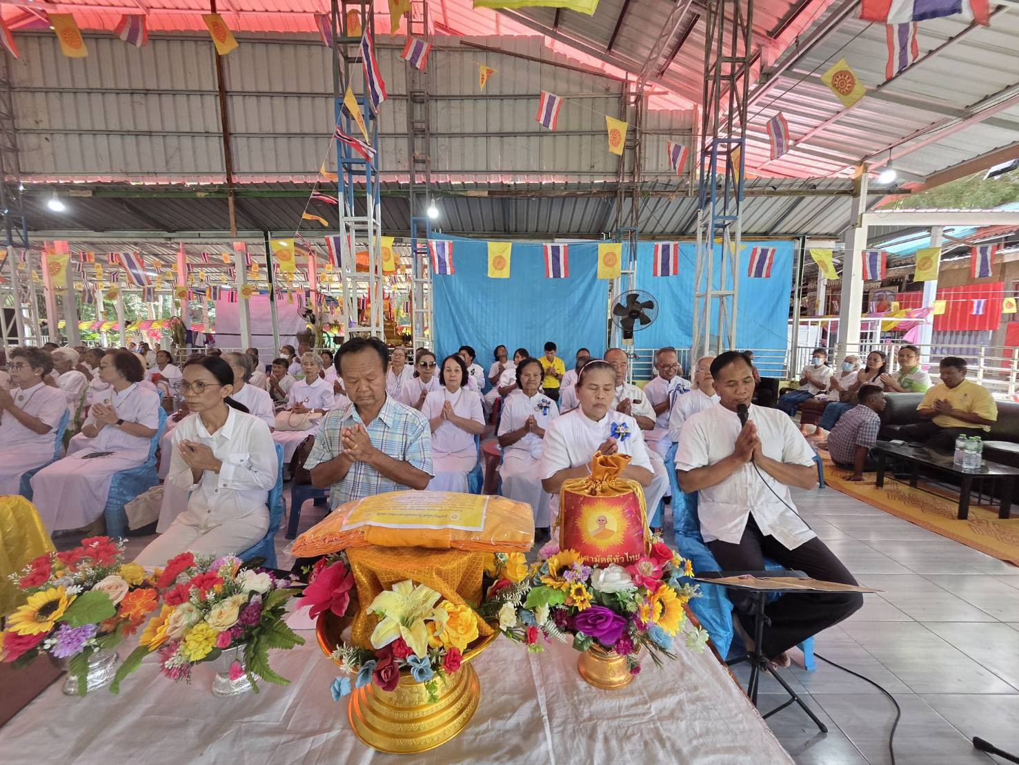 ภาพกล่าวคำถวายกฐินวัดป่าพุทธนิมิต