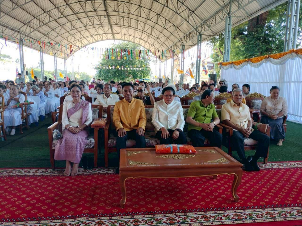 ภาพร่วมพิธีกรรมวัดสังข์ทองวนาราม