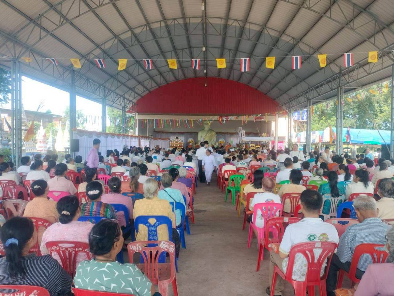 ภาพร่วมพิธีกรรมวัดสังข์ทองวนาราม