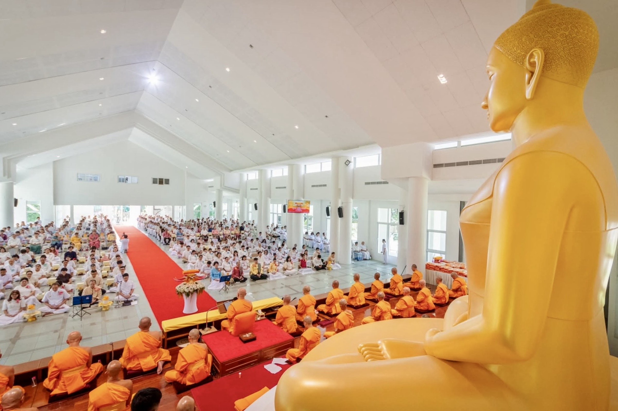 ภาพร่วมพิธีกรรมธุดงคสถานล้านนา