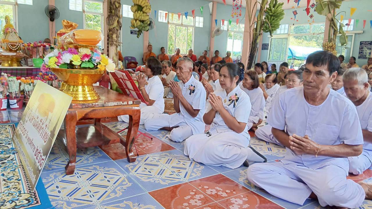 ภาพร่วมพิธีกรรมวัดโชคศรีพนมรุ้ง
