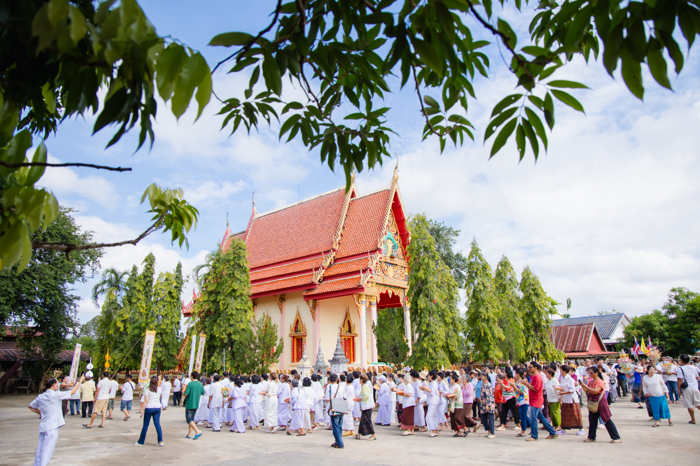 ภาพร่วมพิธีกรรมวัดกู่คำ