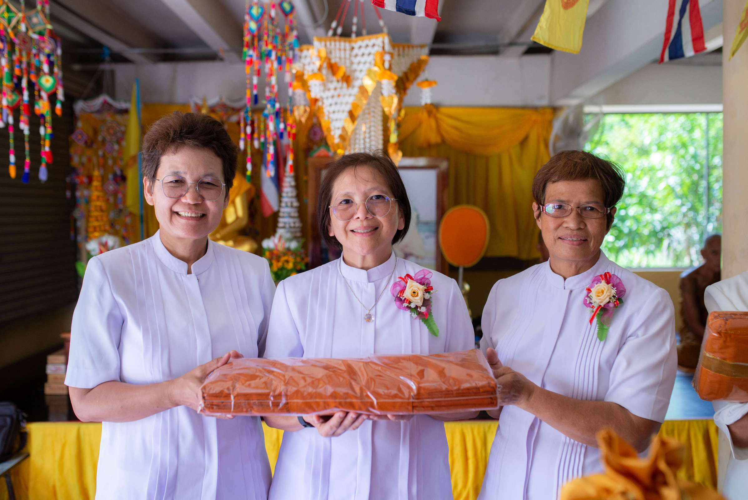 ภาพร่วมพิธีกรรมวัดดอนคนฑา