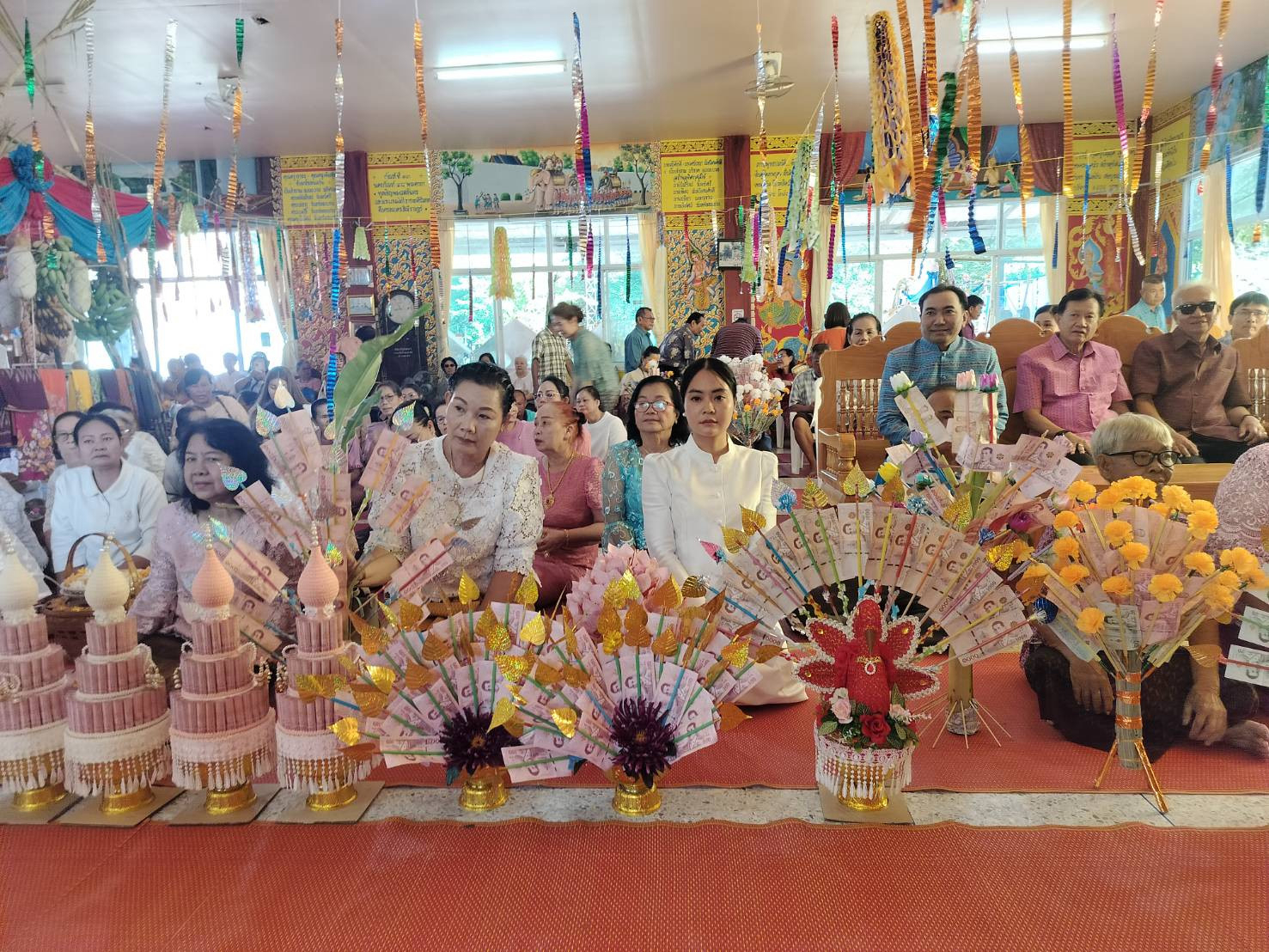 ภาพร่วมพิธีกรรมวัดเหล่าฮก