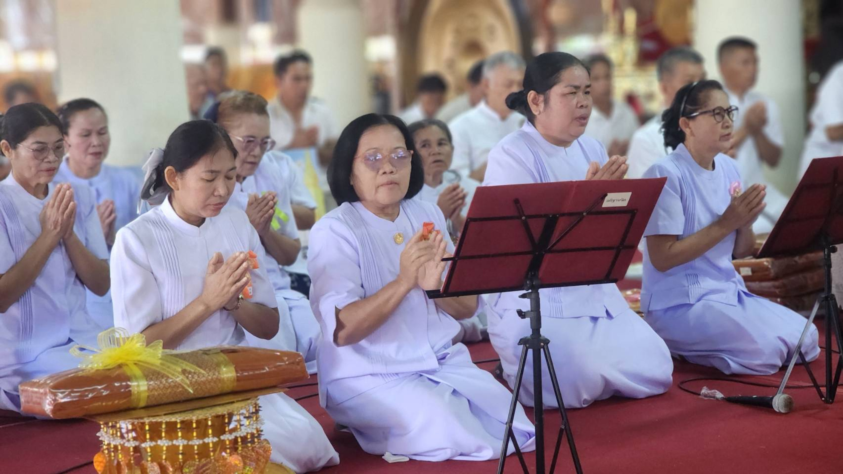 ภาพร่วมพิธีกรรมวัดเจริญศรี