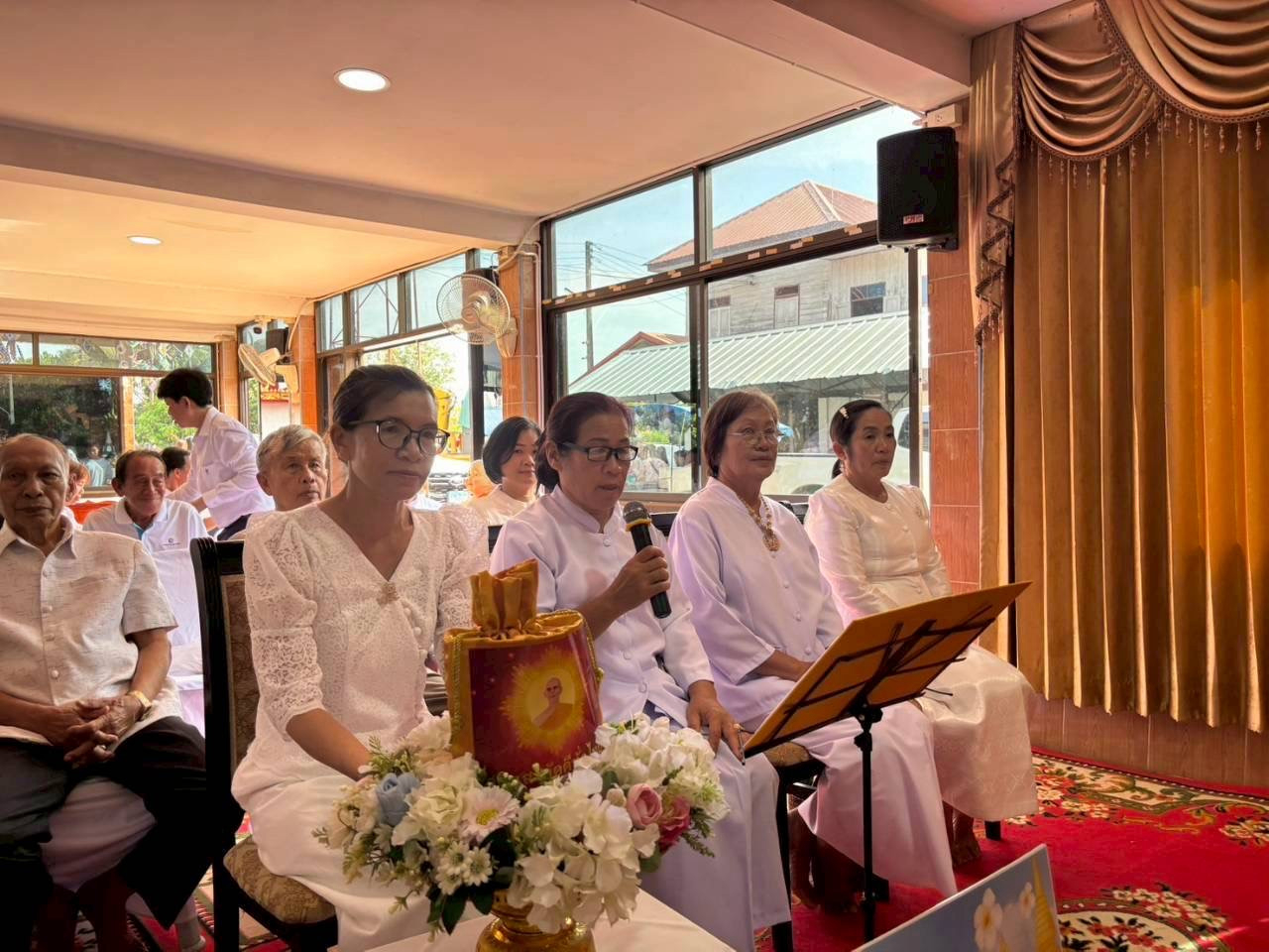 ภาพกล่าวคำถวายกฐินวัดโพธิ์ศรี