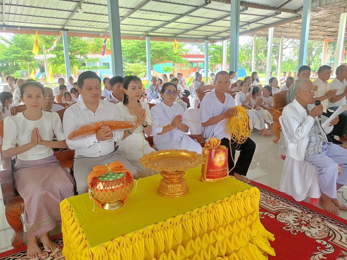 ภาพกล่าวคำถวายกฐินวัดสระเคียนชัย