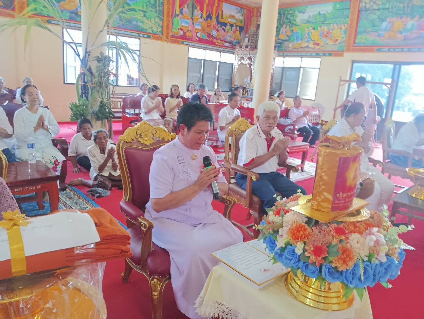 ภาพร่วมพิธีกรรมวัดรามวิทยาลัย