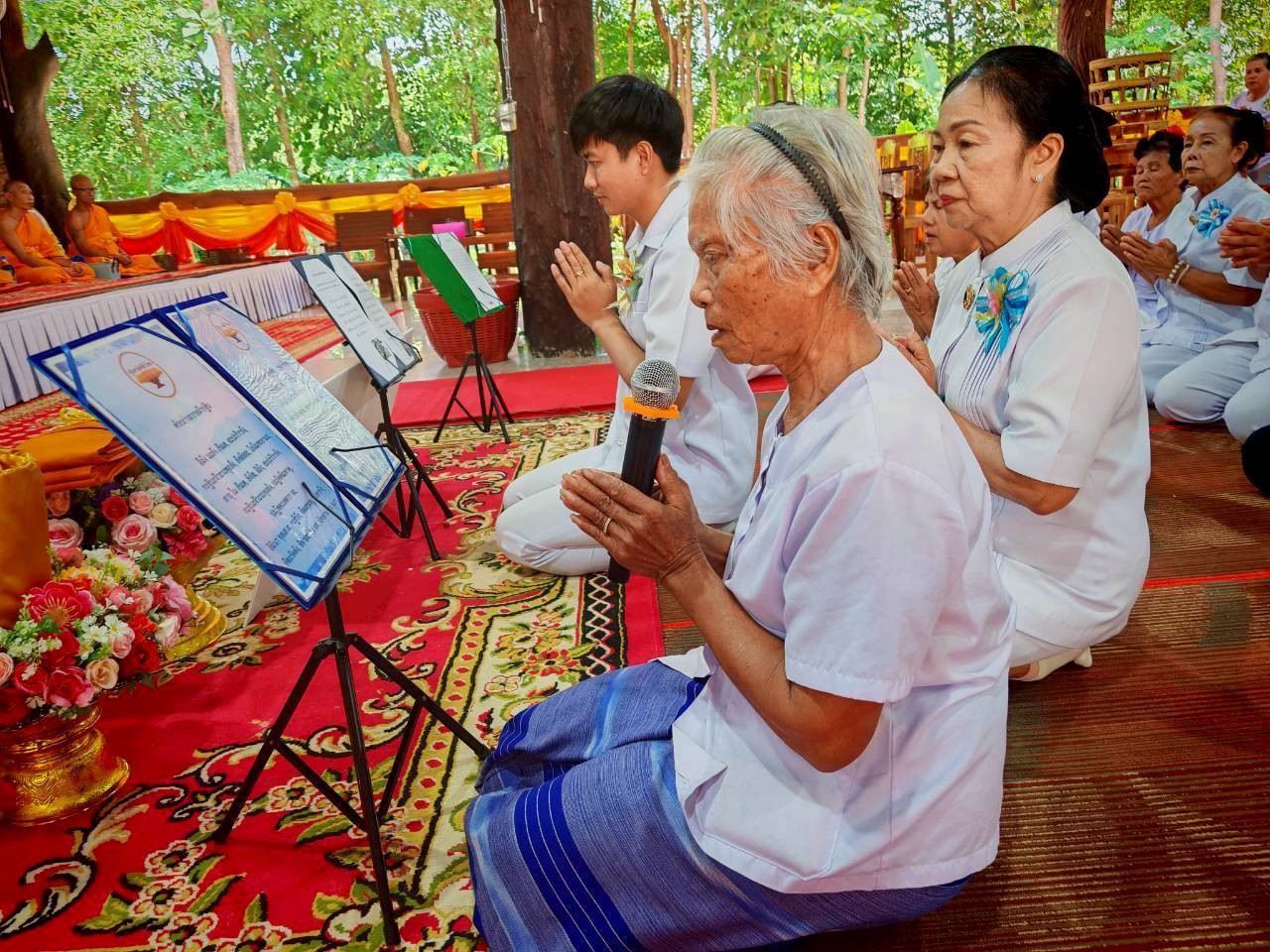ภาพร่วมพิธีกรรมวัดใต้